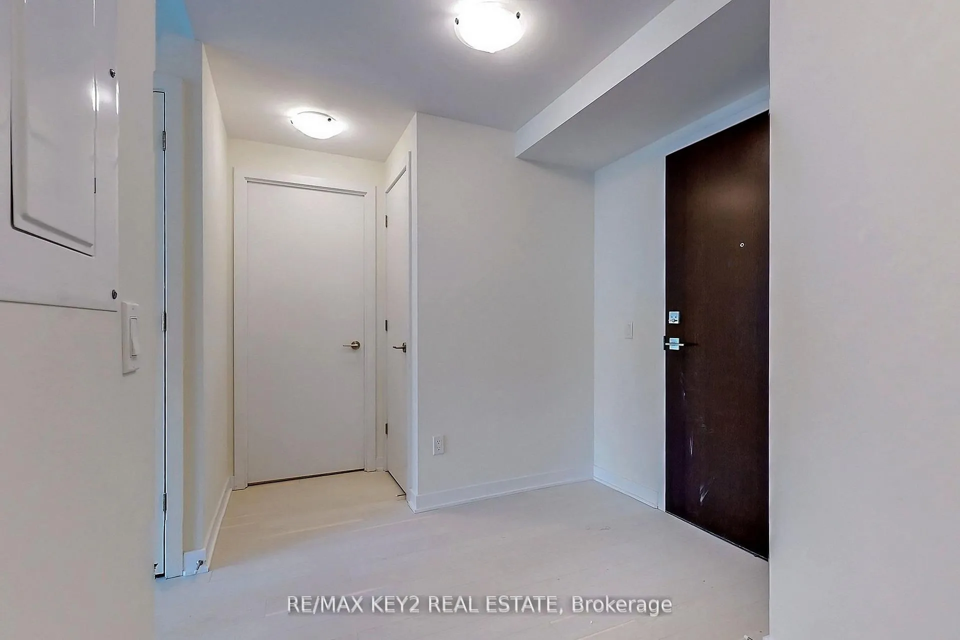 Photo 15 of Unit 4510, 2221 Yonge Street, Toronto, Mount Pleasant West — HOMEH