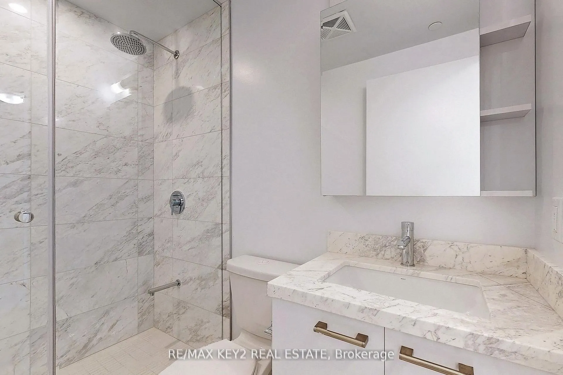Photo 16 of Unit 4510, 2221 Yonge Street, Toronto, Mount Pleasant West — HOMEH