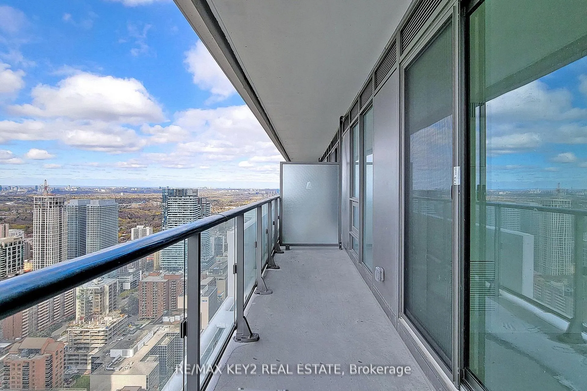 Photo 17 of Unit 4510, 2221 Yonge Street, Toronto, Mount Pleasant West — HOMEH