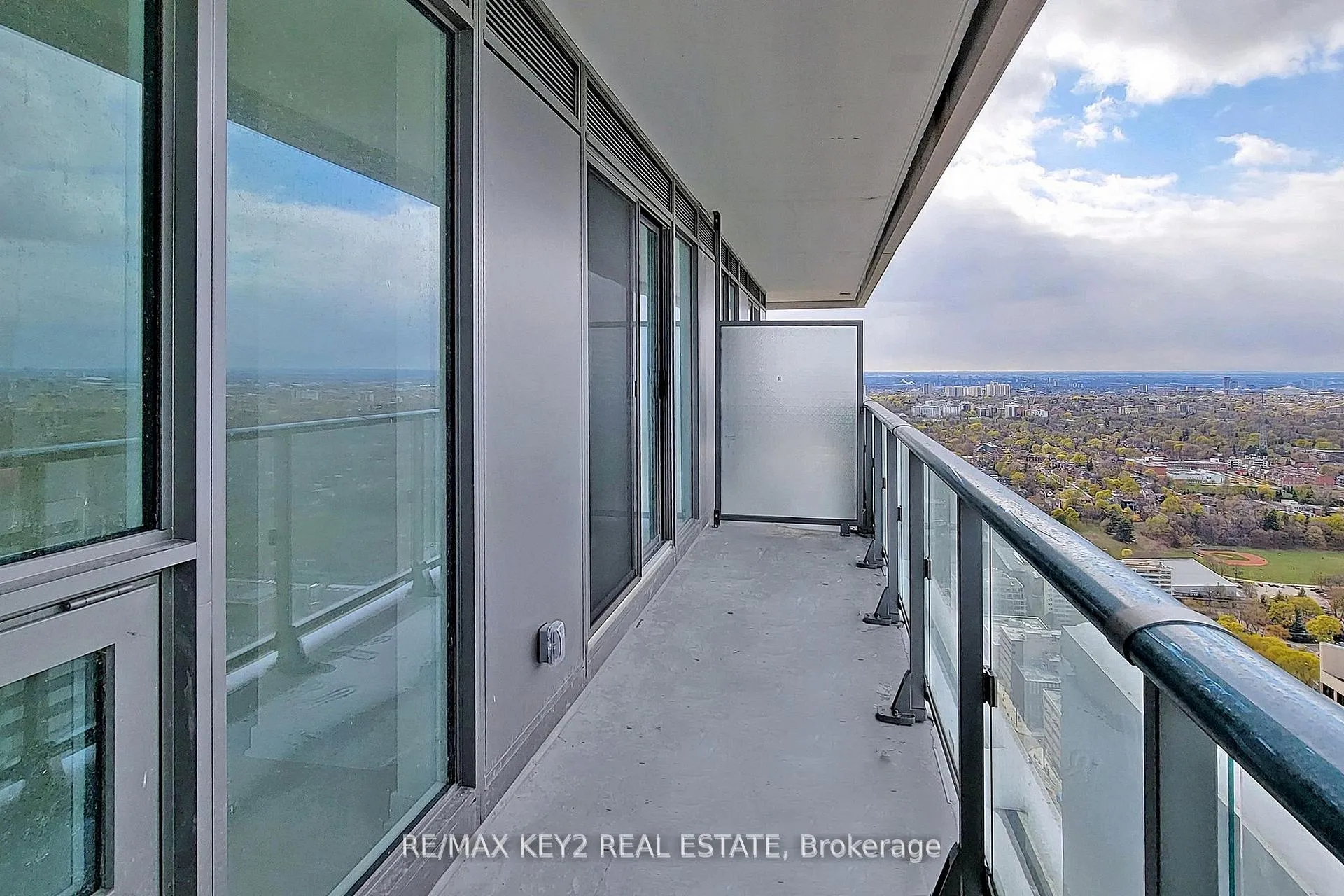 Photo 19 of Unit 4510, 2221 Yonge Street, Toronto, Mount Pleasant West — HOMEH