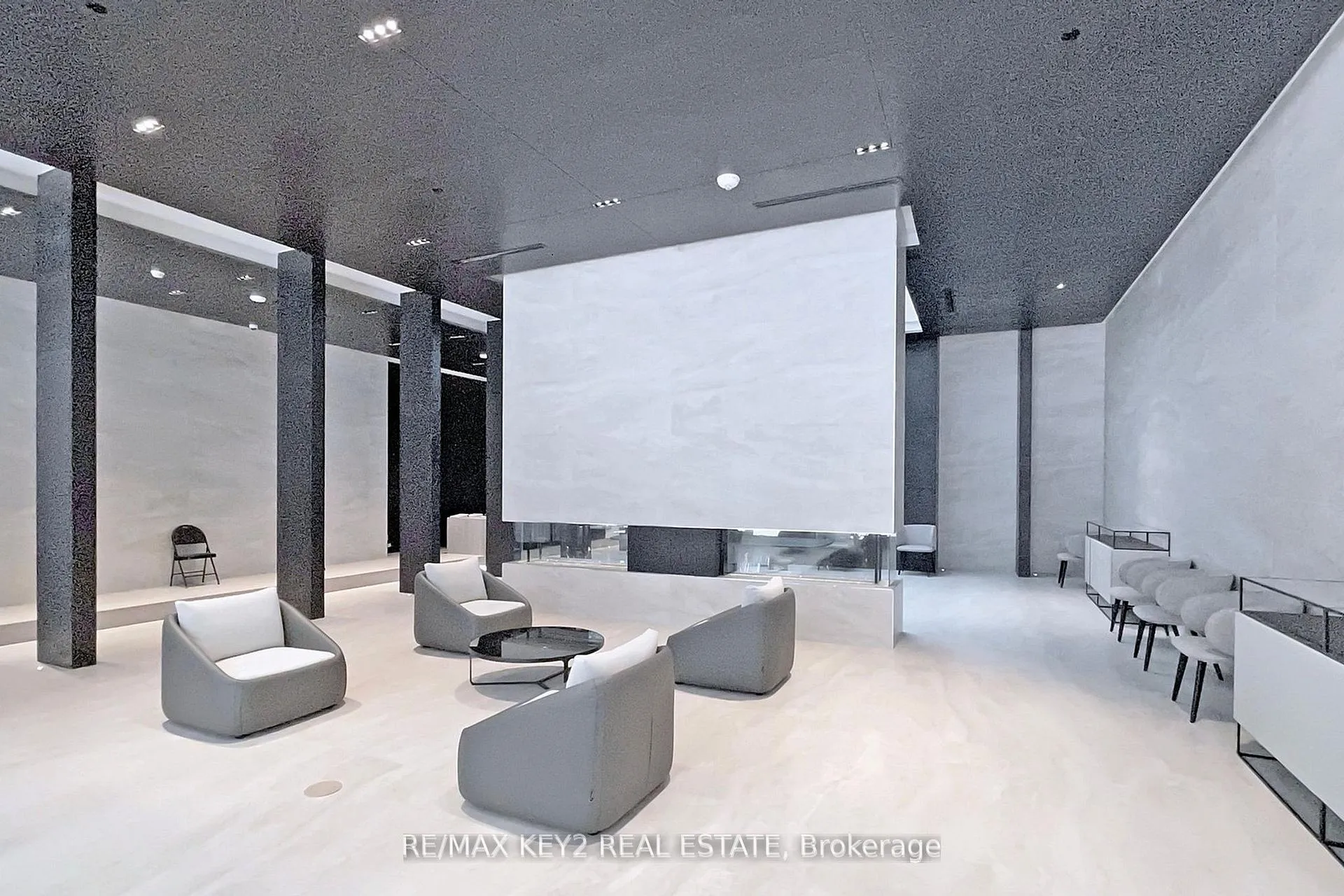 Photo 24 of Unit 4510, 2221 Yonge Street, Toronto, Mount Pleasant West — HOMEH