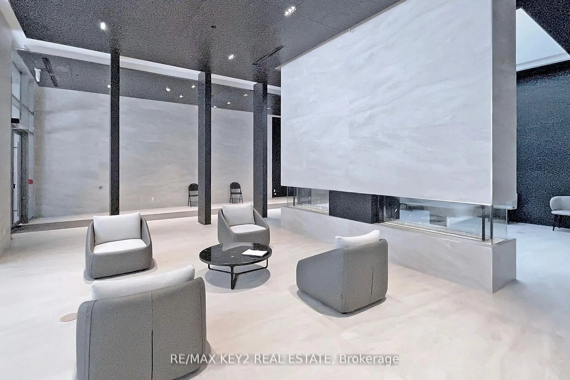 Photo 25 of Unit 4510, 2221 Yonge Street, Toronto, Mount Pleasant West — HOMEH