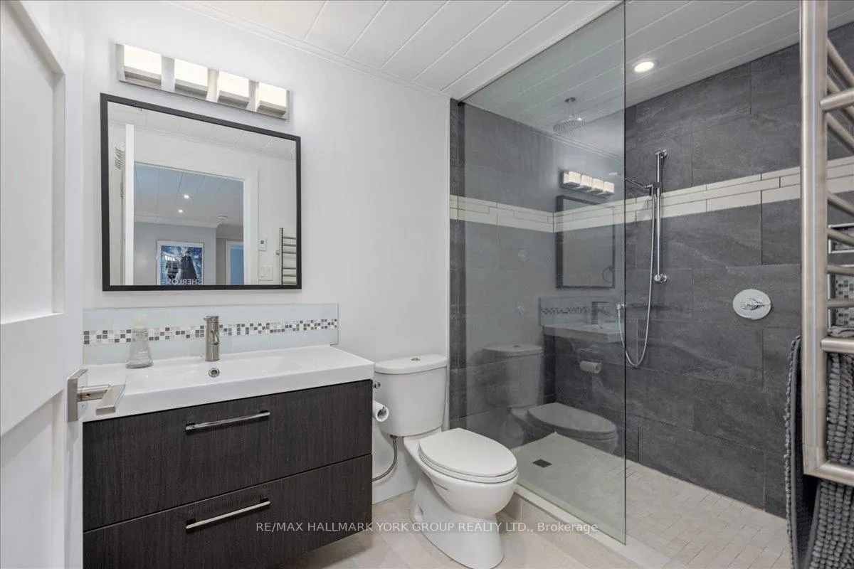 Photo 30 of 805 Poplar Avenue, Georgina, Historic Lakeshore Communities — HOMEH