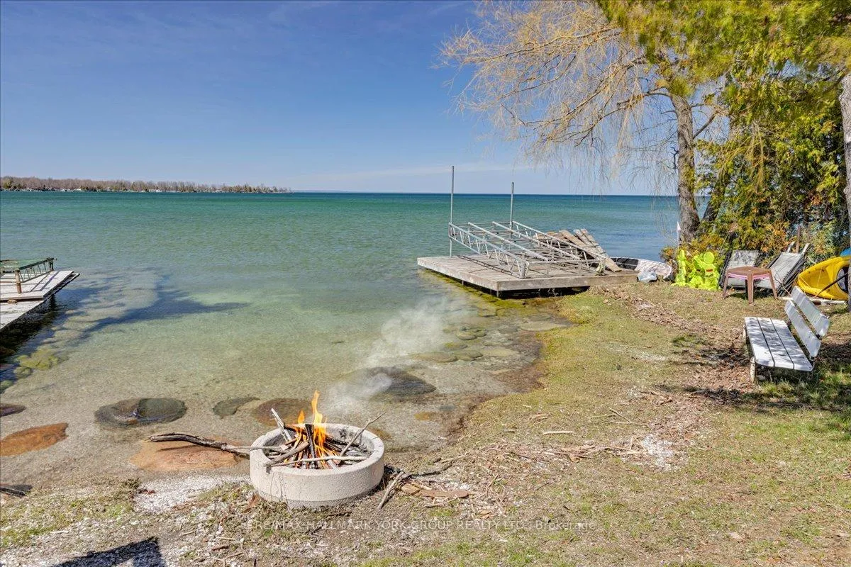 Photo 40 of 805 Poplar Avenue, Georgina, Historic Lakeshore Communities — HOMEH