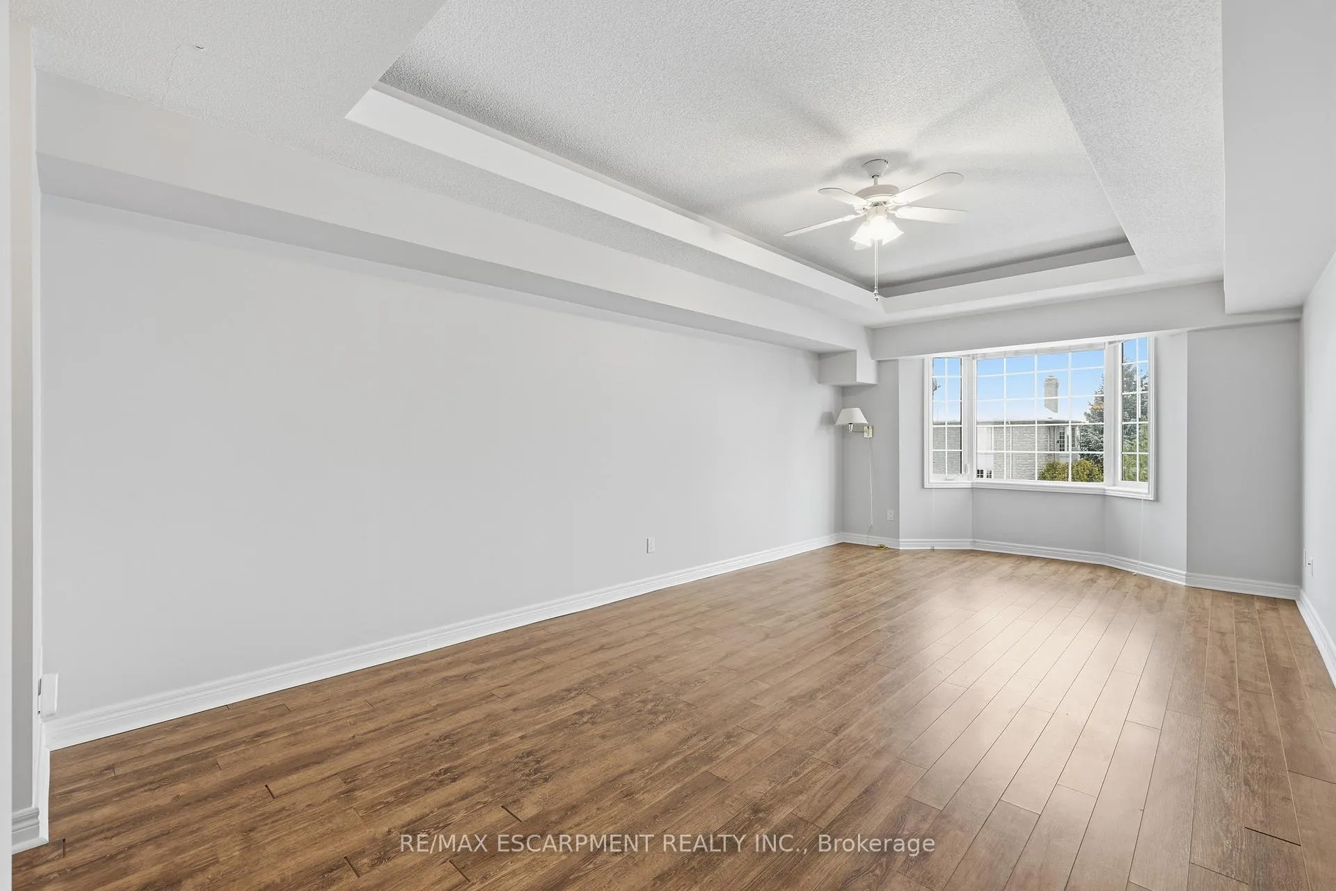 Photo 16 of Unit 302, 990 Golf Links Road, Hamilton, Meadowlands — HOMEH