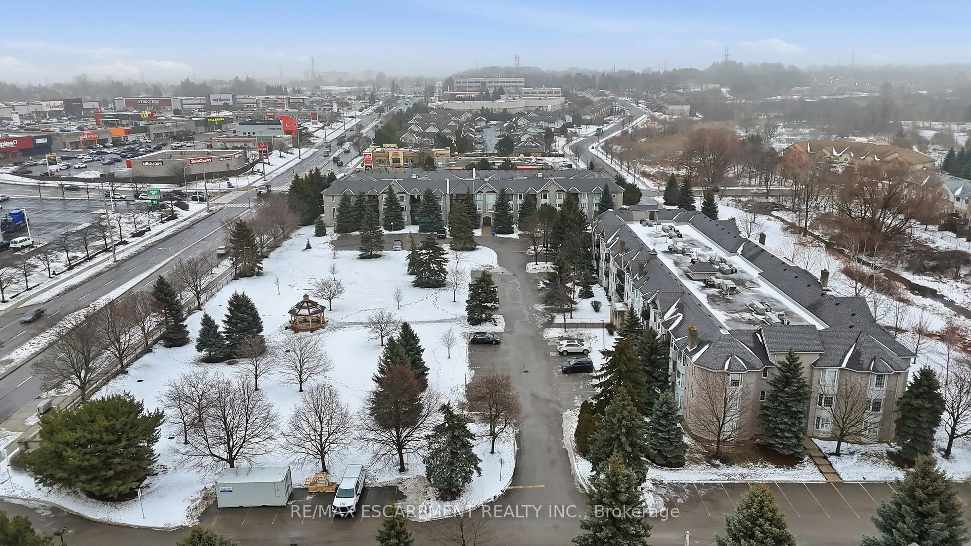 Photo 32 of Unit 302, 990 Golf Links Road, Hamilton, Meadowlands — HOMEH