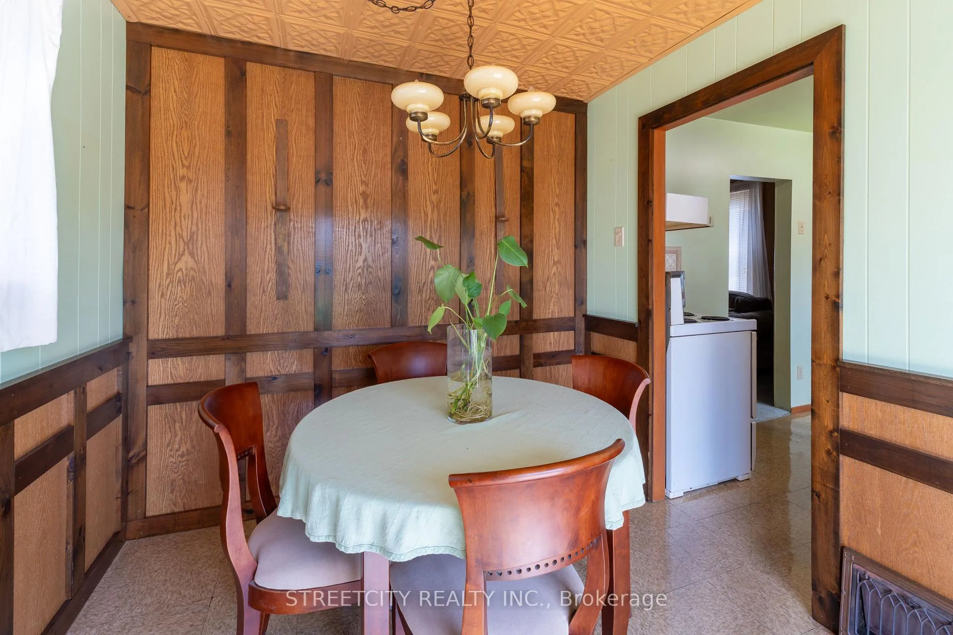 Photo 25 of 39 Fifth Avenue, St. Thomas — HOMEH