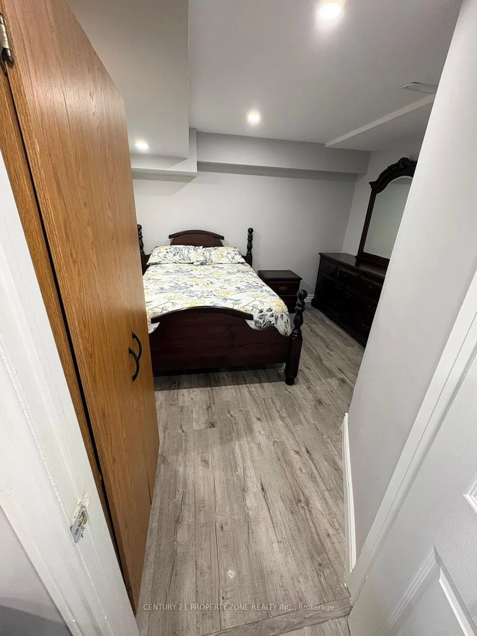 Photo 7 of 2 Cortez Court, Brampton, Northwood Park — HOMEH