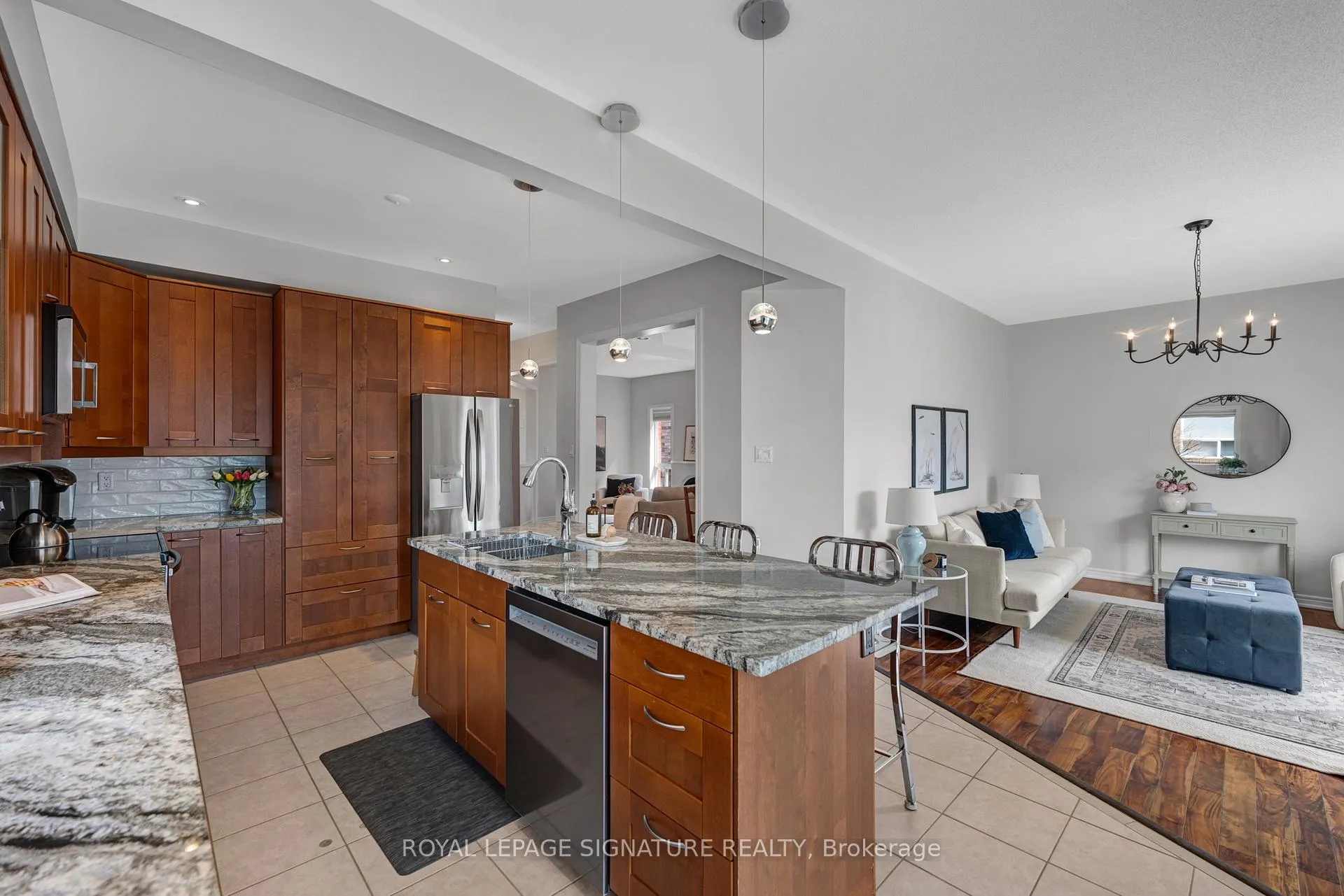 Photo 13 of 1414 Sandhurst Crescent, Pickering, Highbush — HOMEH