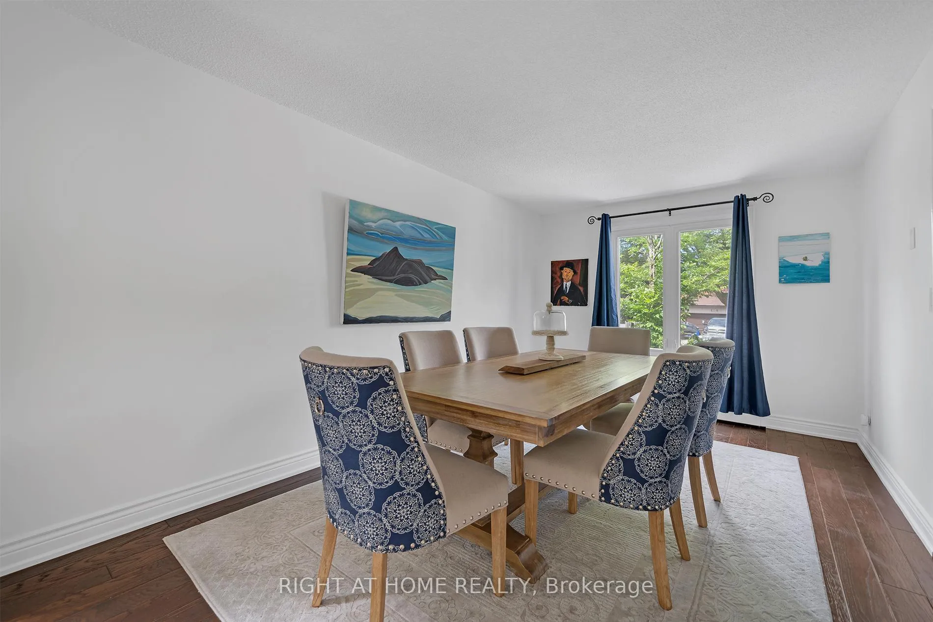 Photo 10 of 361 Hickling Trail, Barrie, Grove East — HOMEH