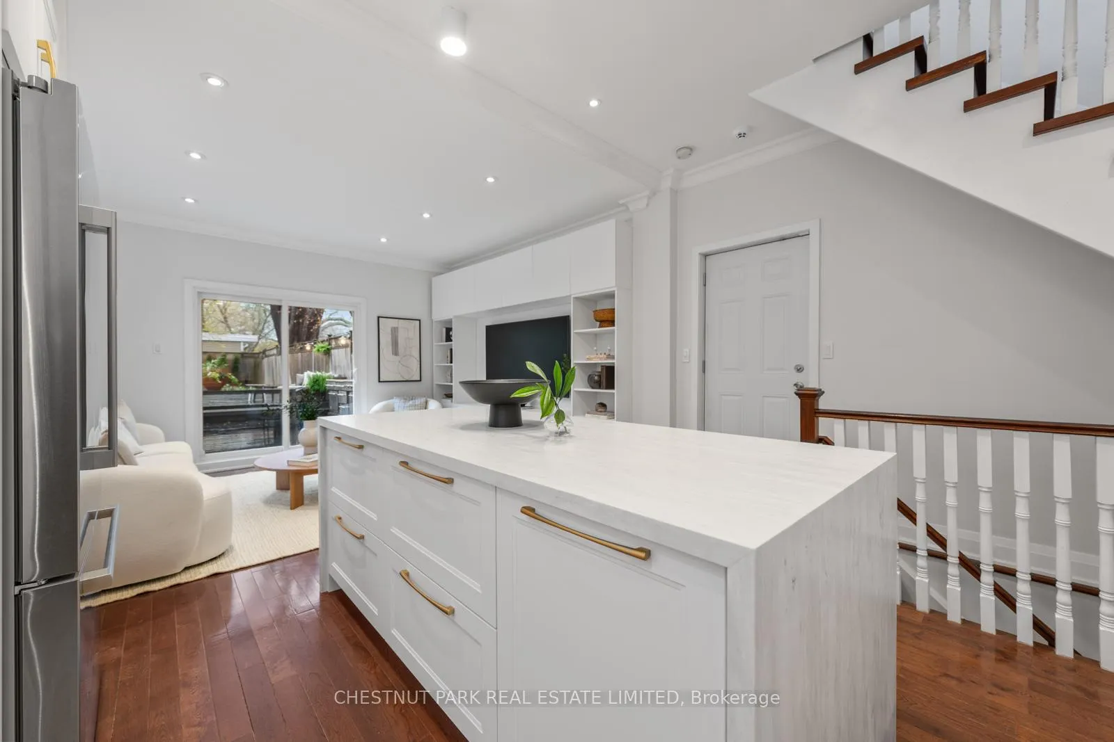 Photo 11 of 146 Boulton Avenue, Toronto, South Riverdale — HOMEH