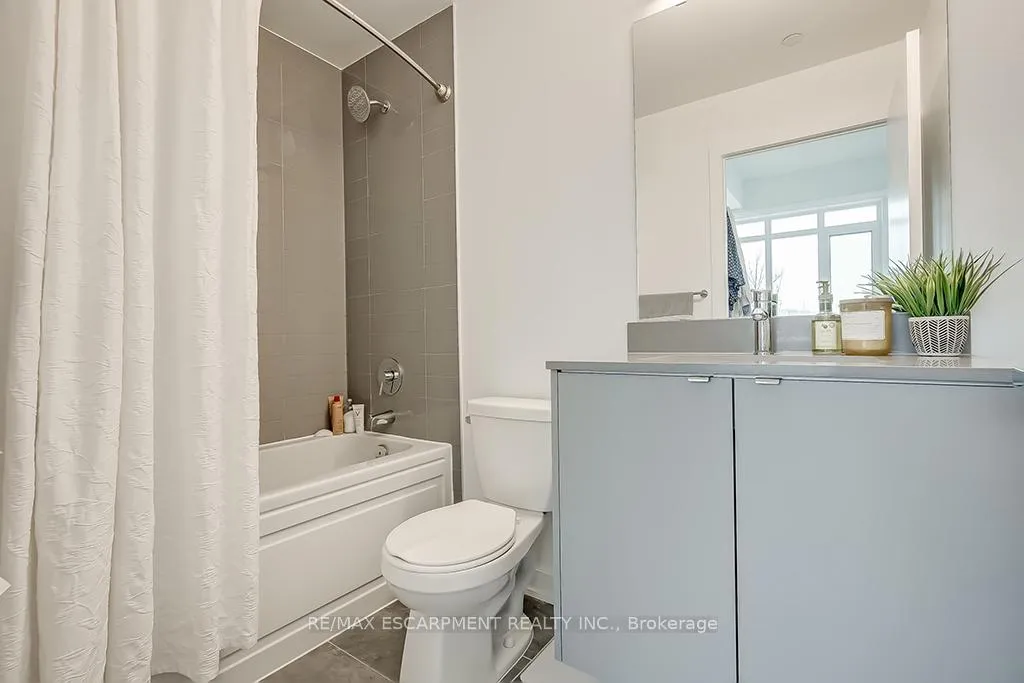 Photo 14 of Unit A106, 3210 Dakota Common, Burlington, Alton — HOMEH