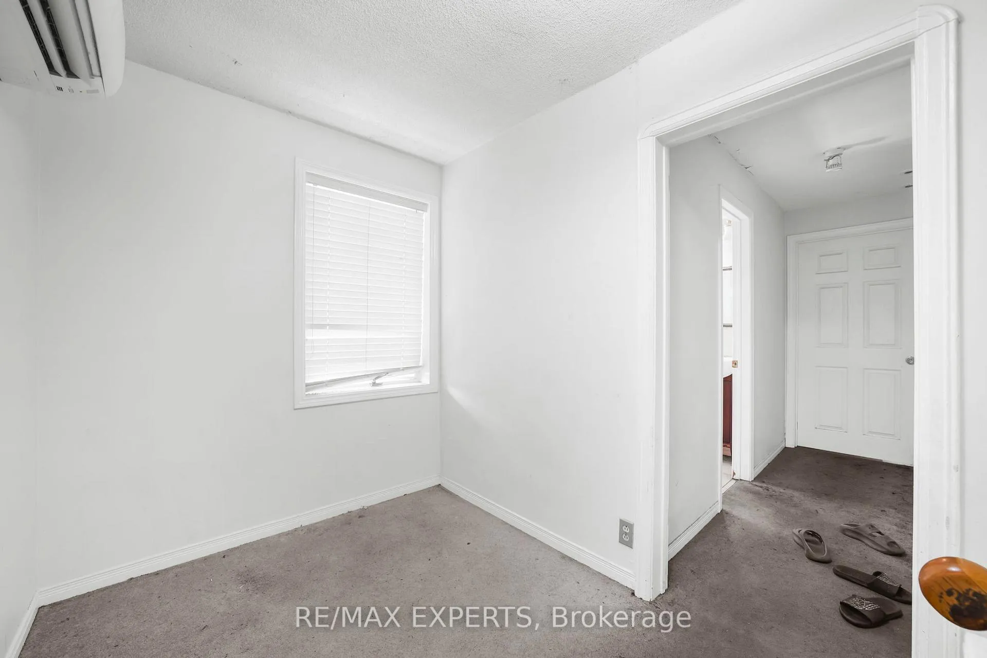 Photo 10 of 16 Bellehaven Crescent, Scarborough, Scarborough Village — HOMEH