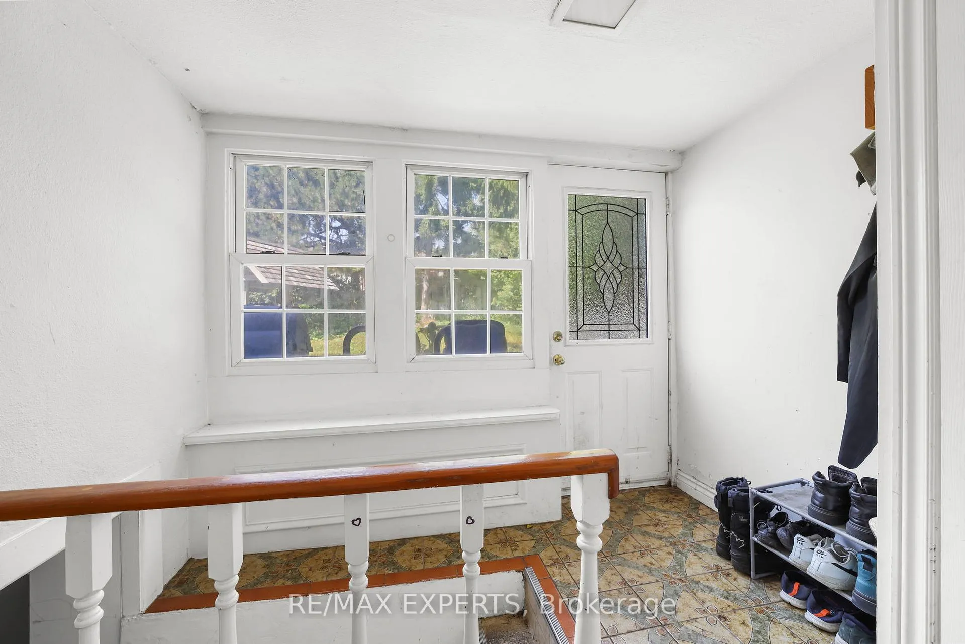 Photo 11 of 16 Bellehaven Crescent, Scarborough, Scarborough Village — HOMEH