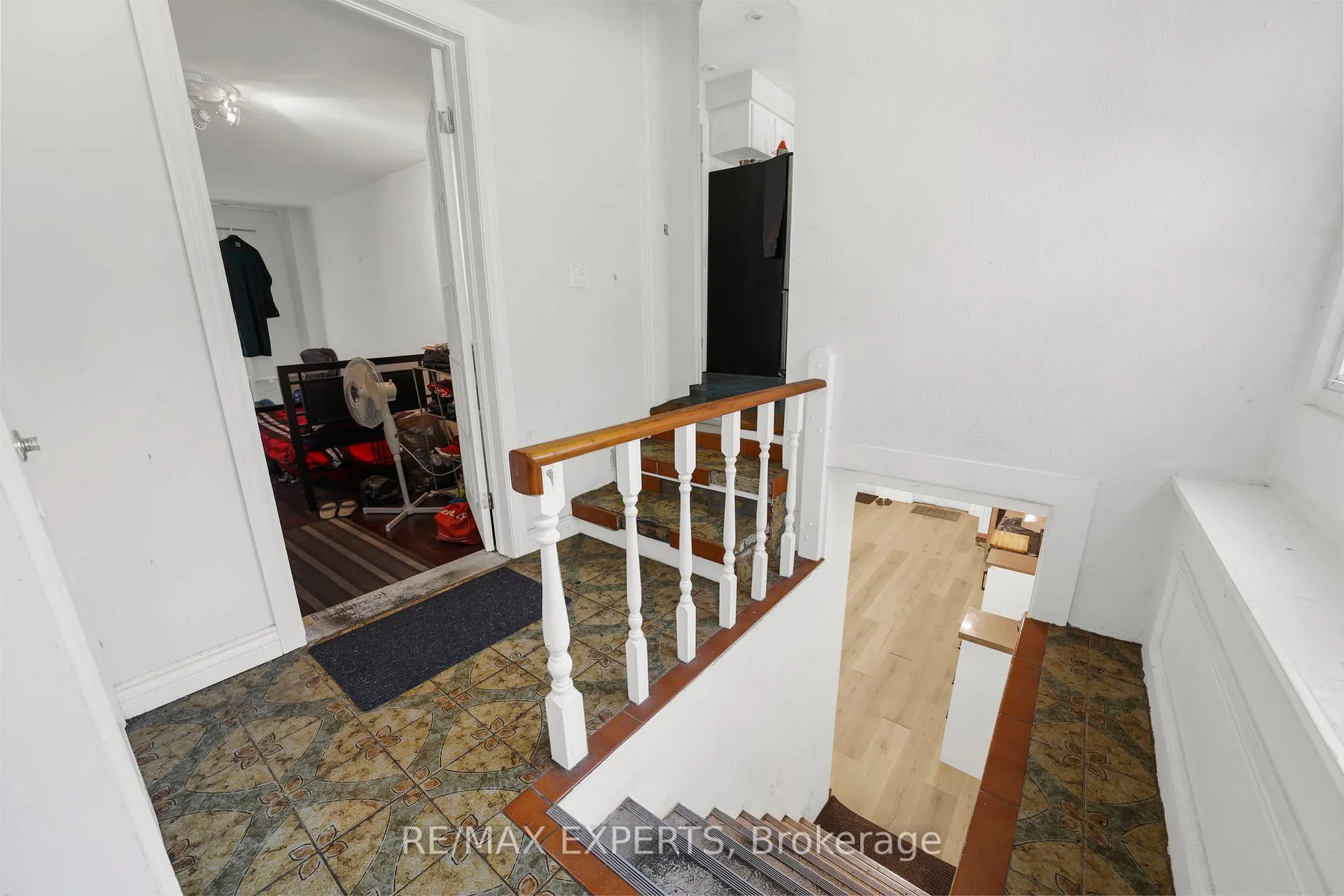 Photo 12 of 16 Bellehaven Crescent, Scarborough, Scarborough Village — HOMEH