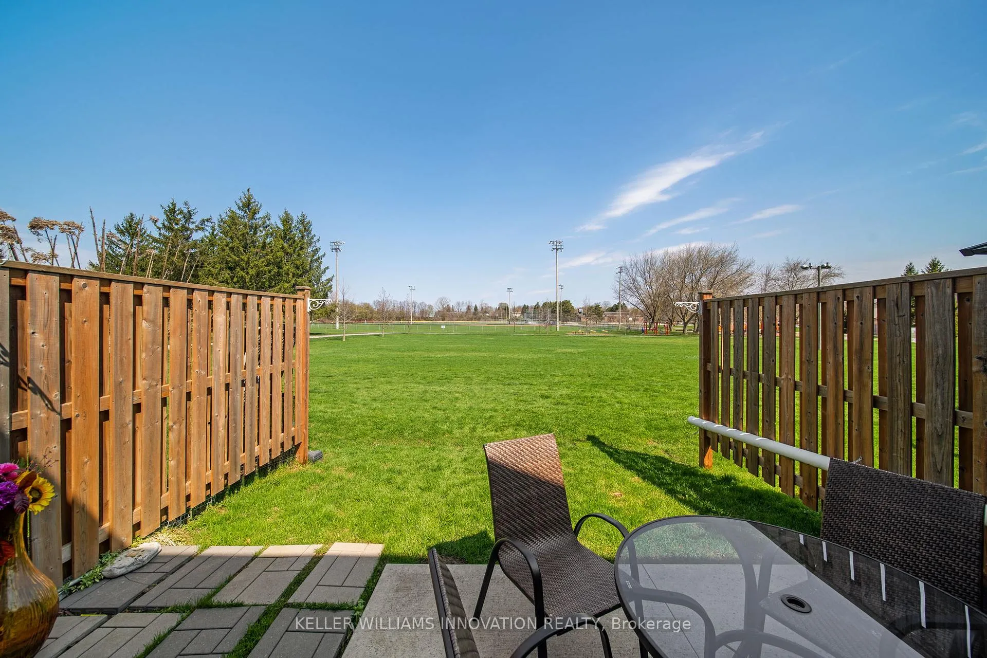 Photo 4 of Unit 20, 160 Rittenhouse Road, Kitchener, Country Hills West — HOMEH