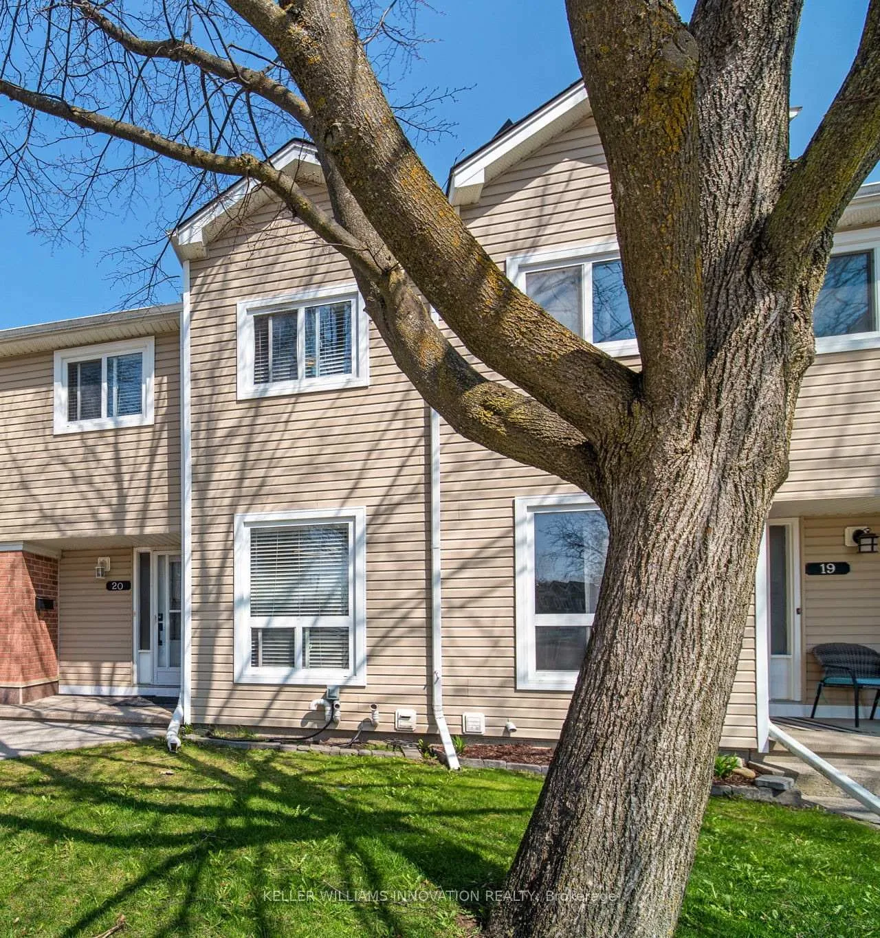 Photo 5 of Unit 20, 160 Rittenhouse Road, Kitchener, Country Hills West — HOMEH