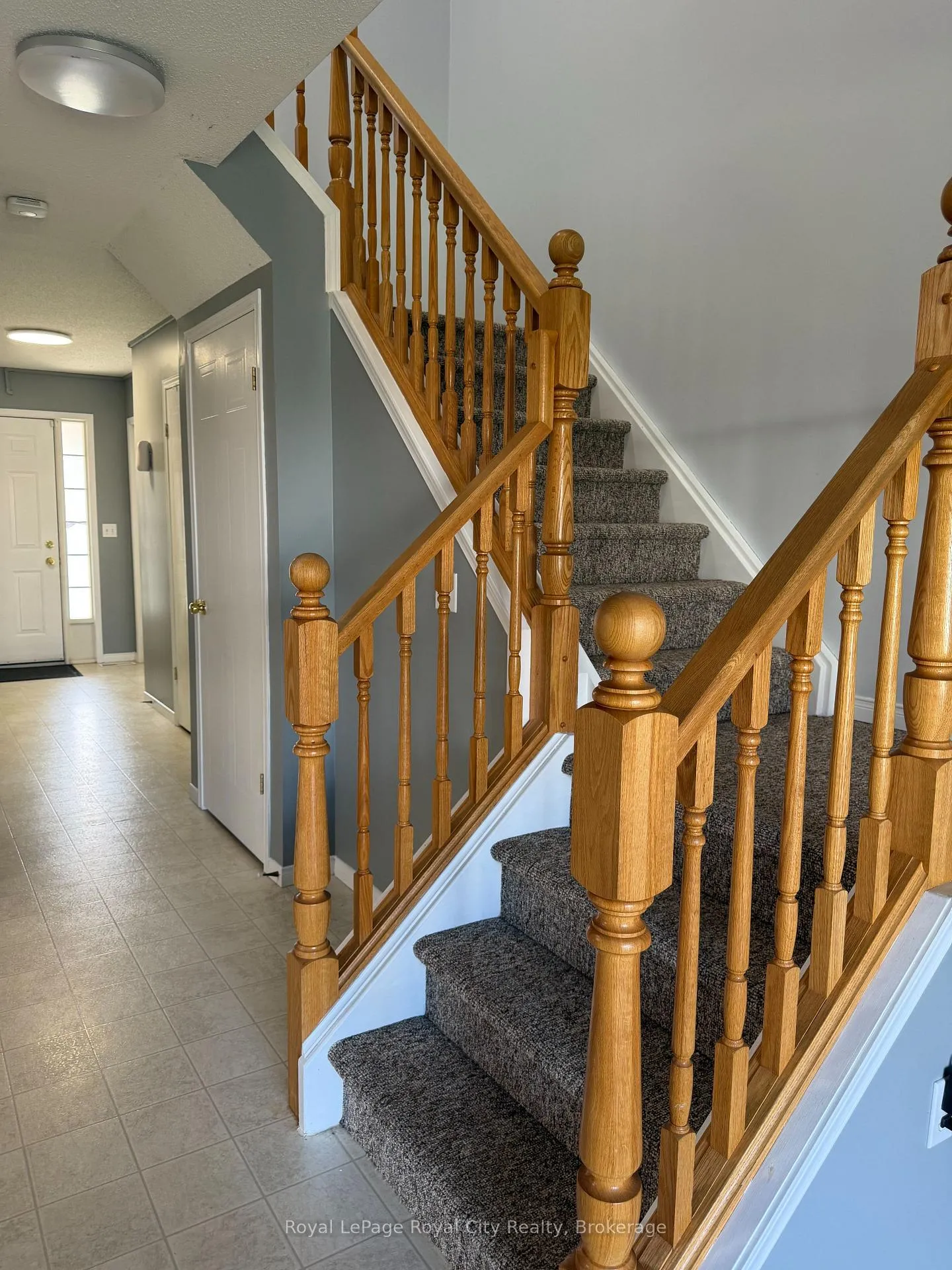 Photo 6 of 48 Eugene Drive, Guelph, Pineridge/Westminster Woods — HOMEH