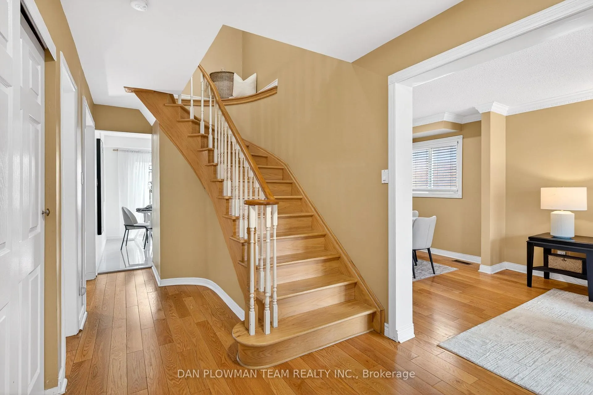 Photo 6 of 15 Gardiner Drive, Ajax, Central — HOMEH