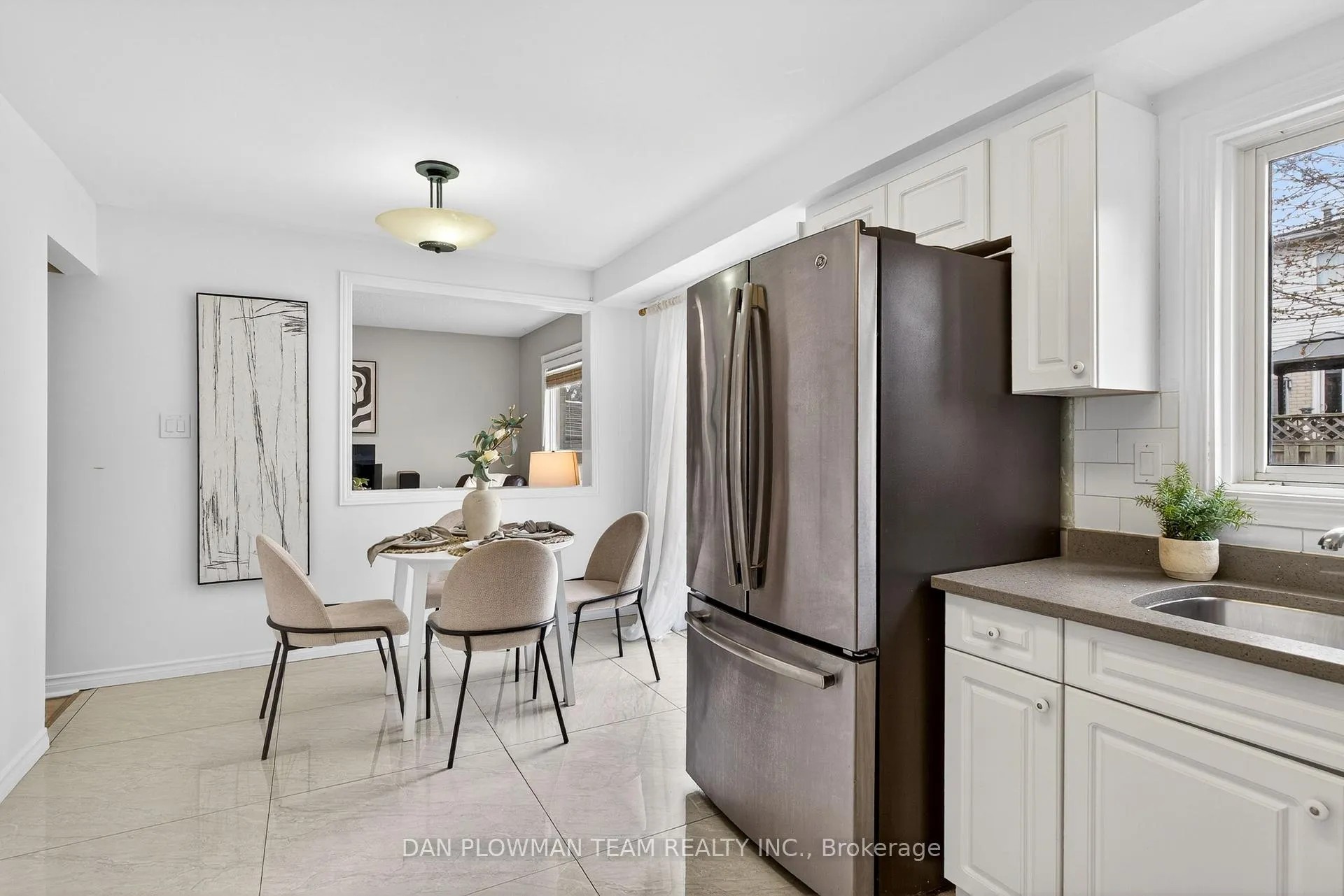 Photo 16 of 15 Gardiner Drive, Ajax, Central — HOMEH