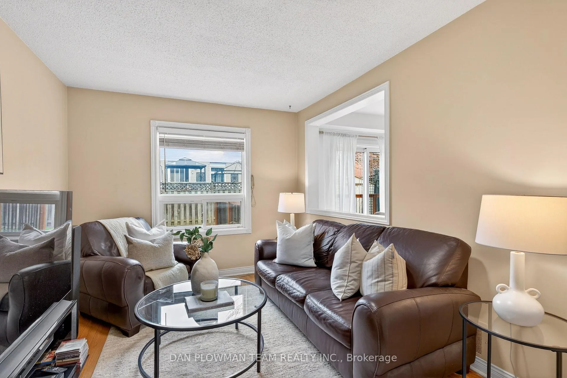 Photo 18 of 15 Gardiner Drive, Ajax, Central — HOMEH
