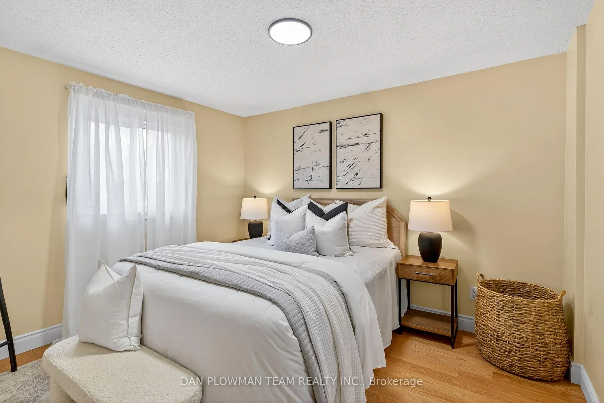 Photo 26 of 15 Gardiner Drive, Ajax, Central — HOMEH