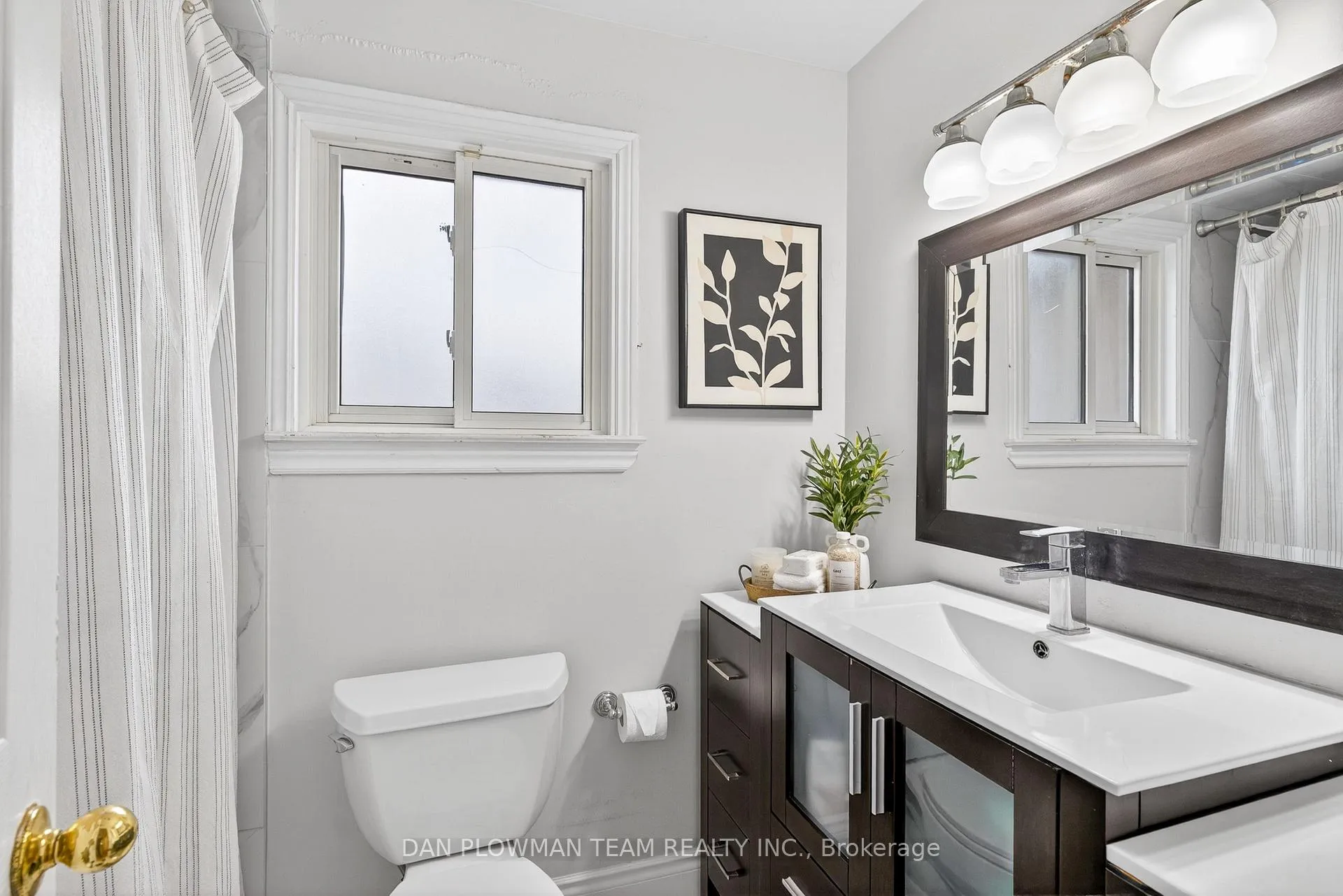 Photo 33 of 15 Gardiner Drive, Ajax, Central — HOMEH