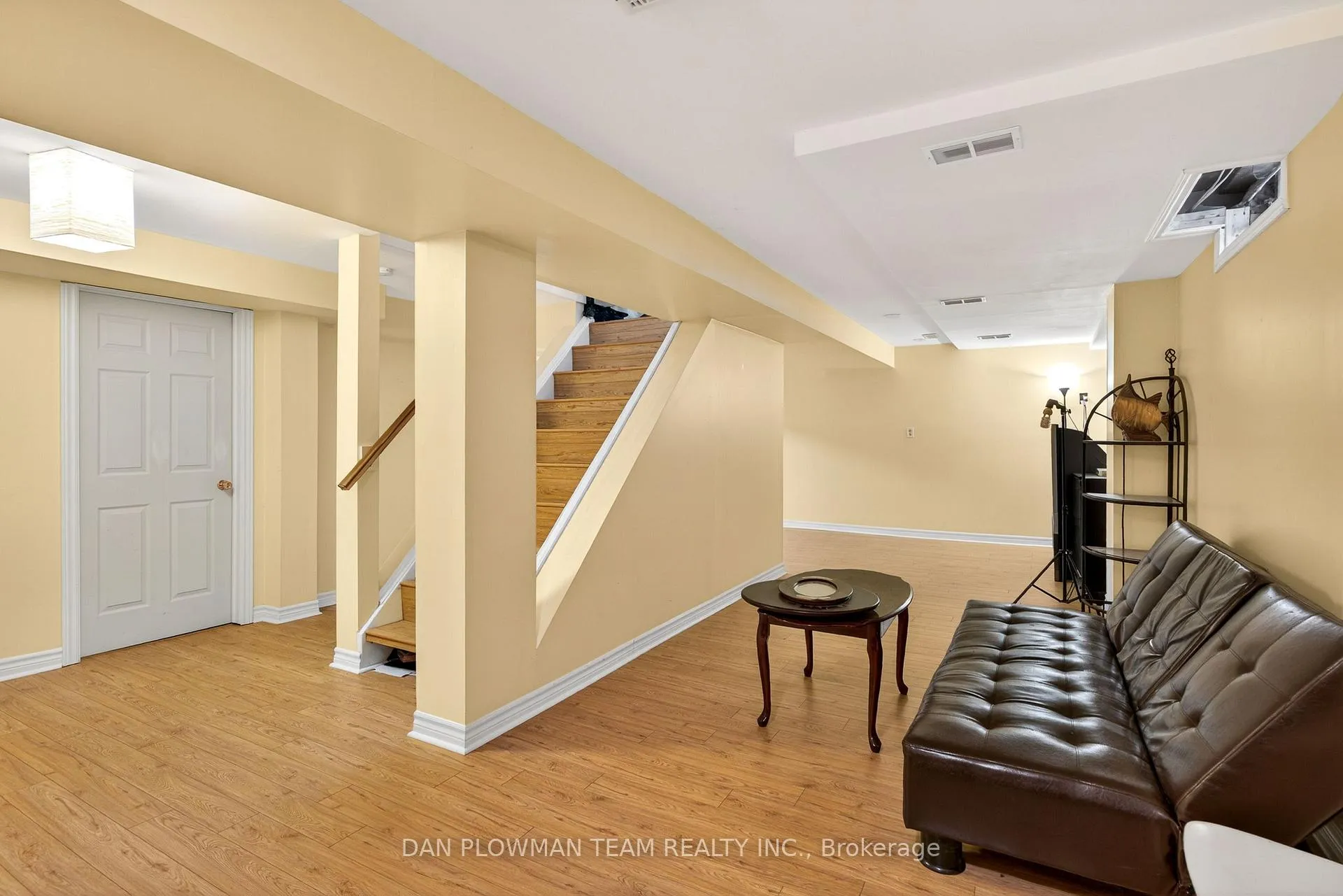 Photo 34 of 15 Gardiner Drive, Ajax, Central — HOMEH
