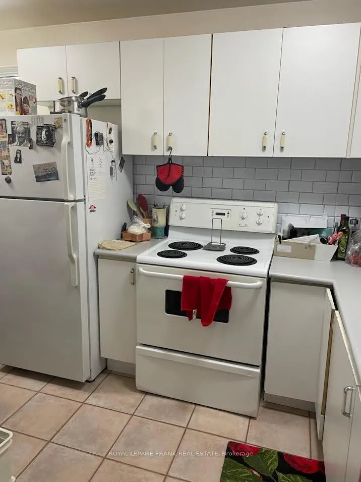 Photo 3 of Unit 26, 101 Dovedale Drive, Whitby, Downtown Whitby — HOMEH