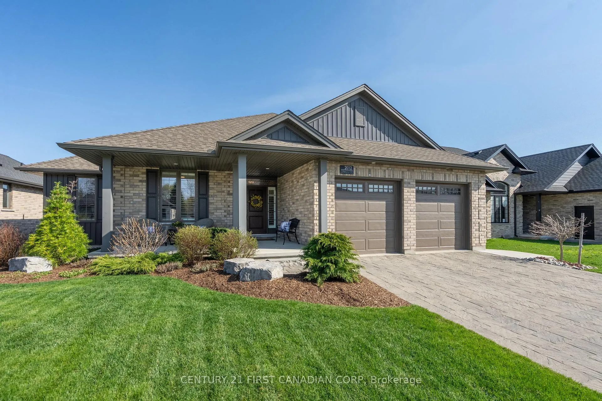 Photo 1 of 2012 Lockwood Crescent, Strathroy-Caradoc, Mount Brydges — HOMEH