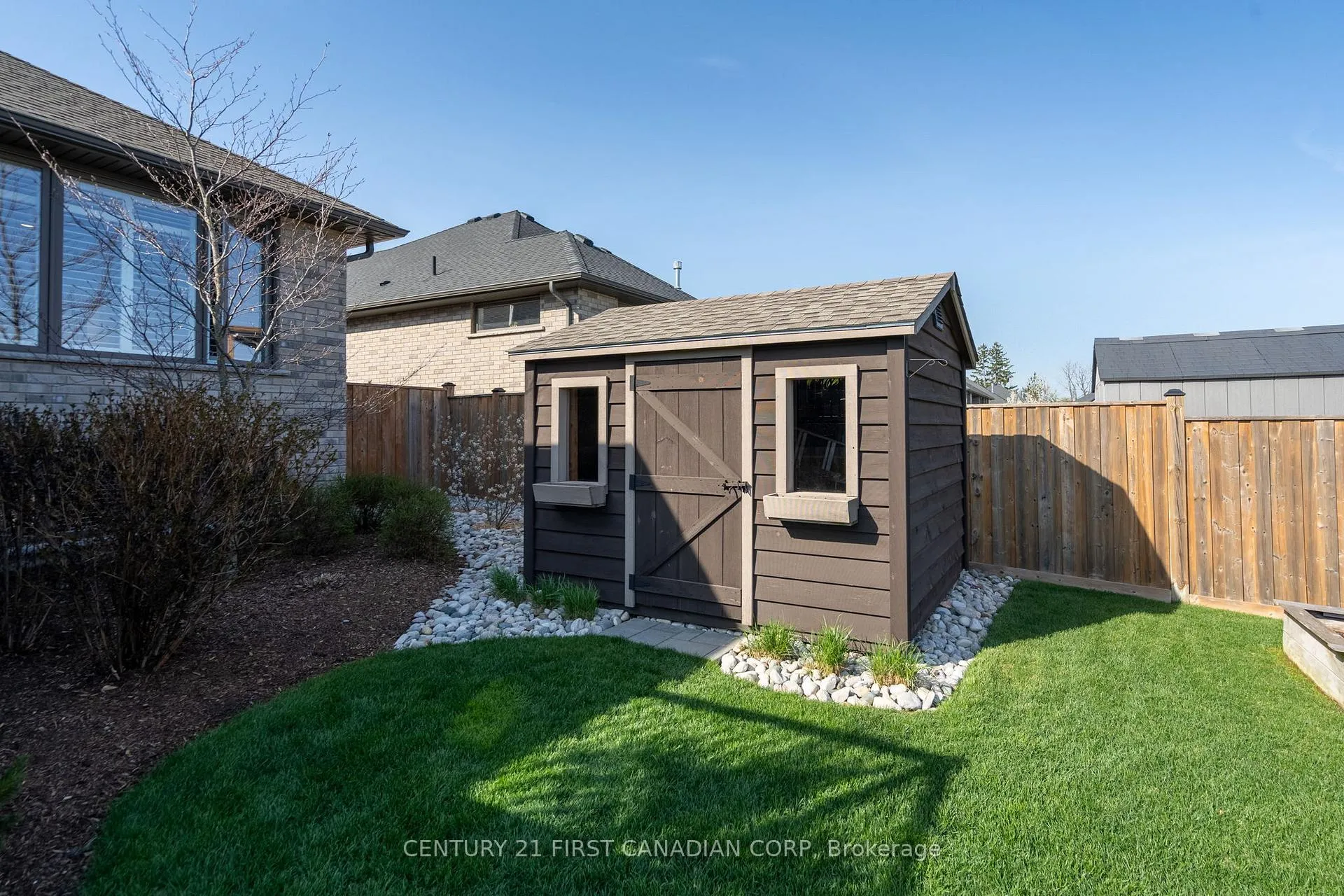 Photo 21 of 2012 Lockwood Crescent, Strathroy-Caradoc, Mount Brydges — HOMEH