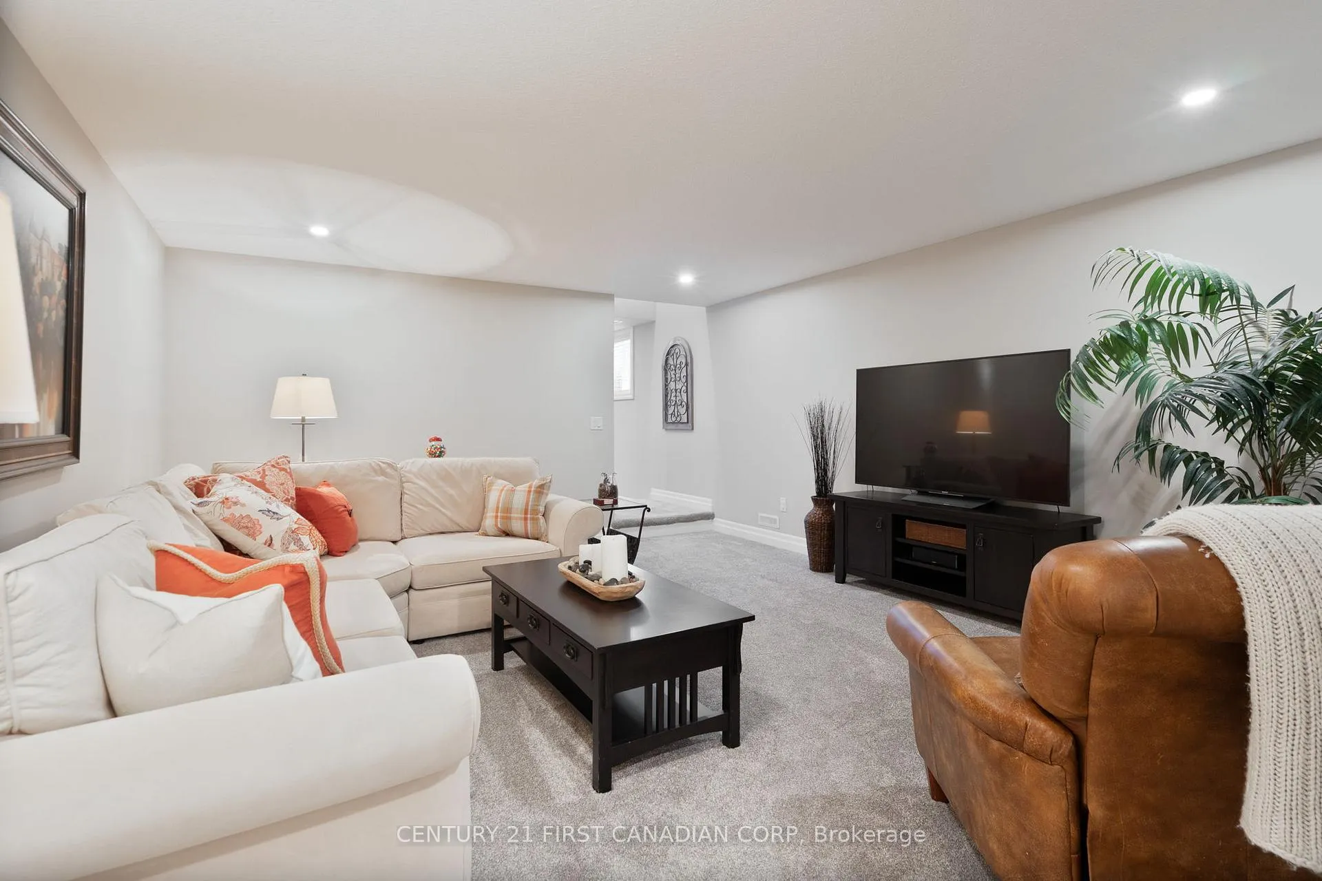 Photo 28 of 2012 Lockwood Crescent, Strathroy-Caradoc, Mount Brydges — HOMEH