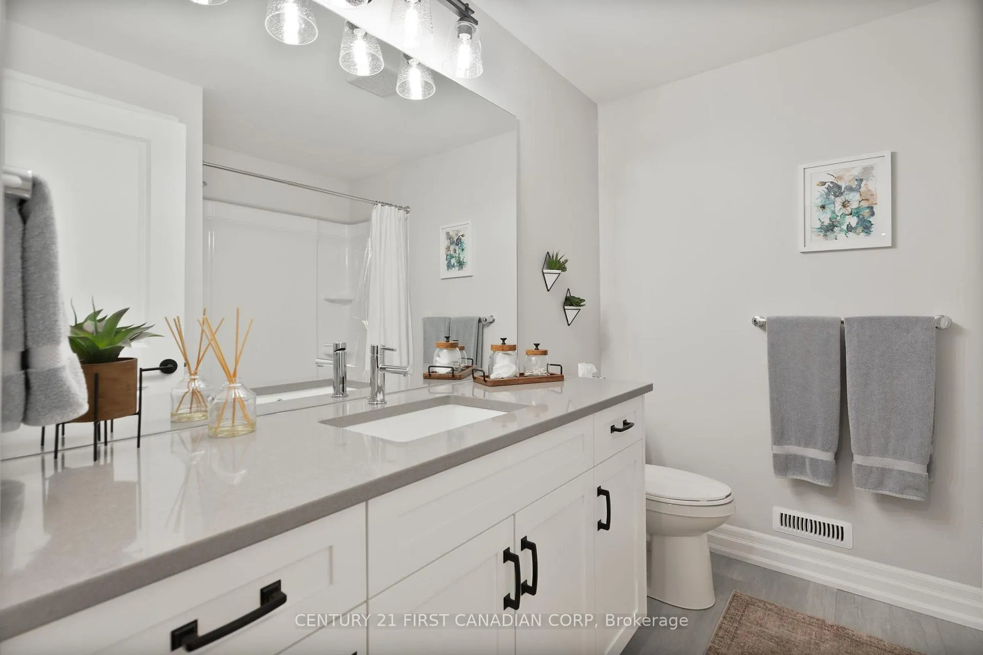 Photo 29 of 2012 Lockwood Crescent, Strathroy-Caradoc, Mount Brydges — HOMEH