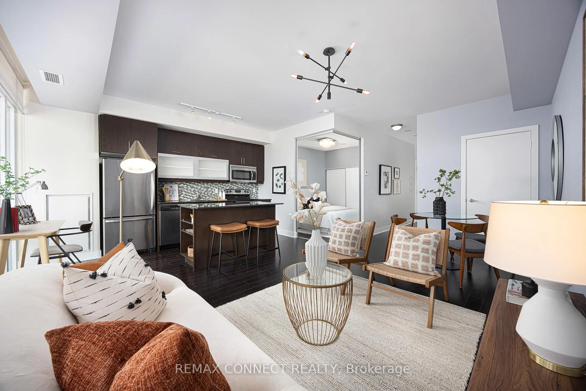 Photo 6 of Unit 330, 90 Stadium Road, Toronto, Niagara — HOMEH