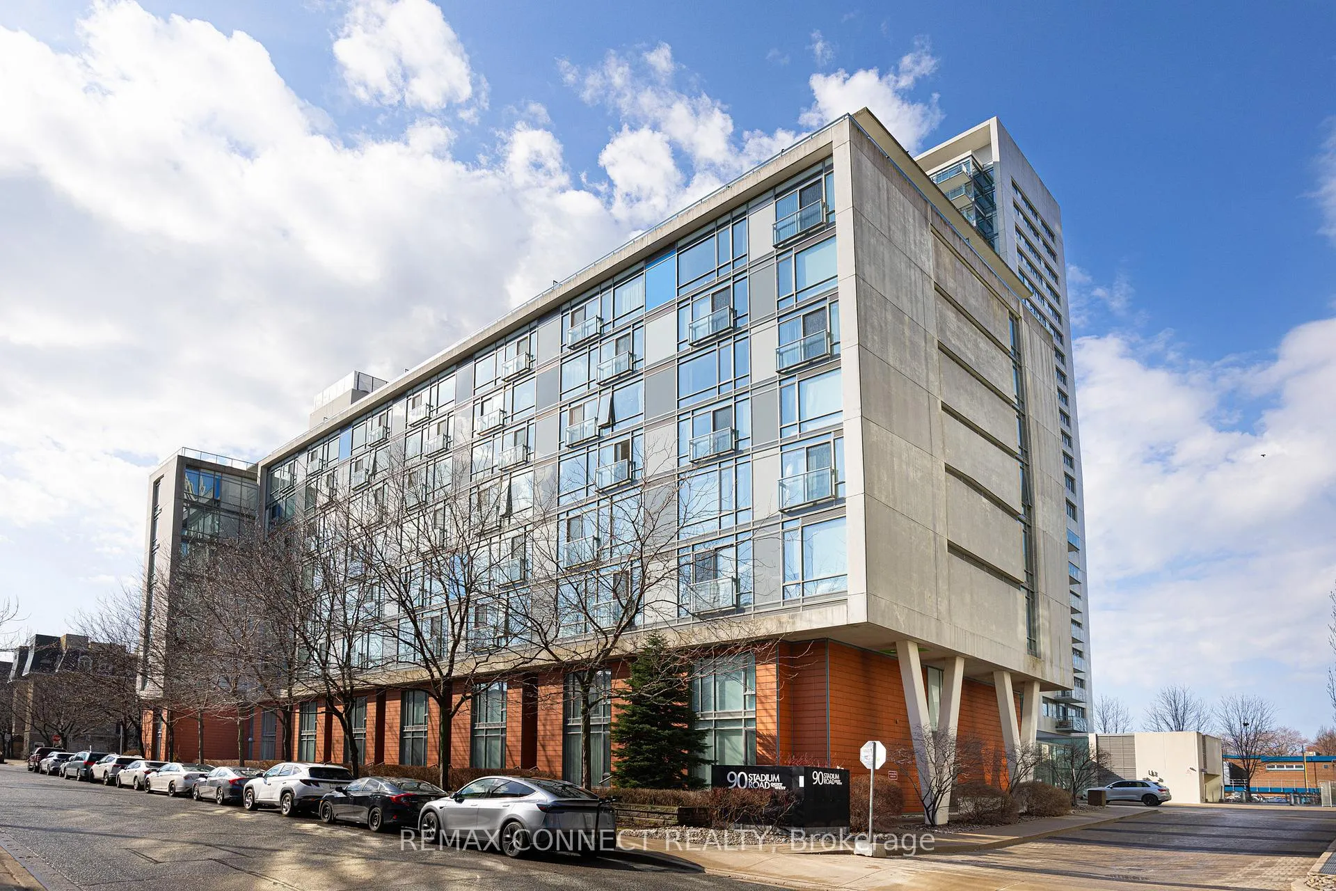 Photo 30 of Unit 330, 90 Stadium Road, Toronto, Niagara — HOMEH