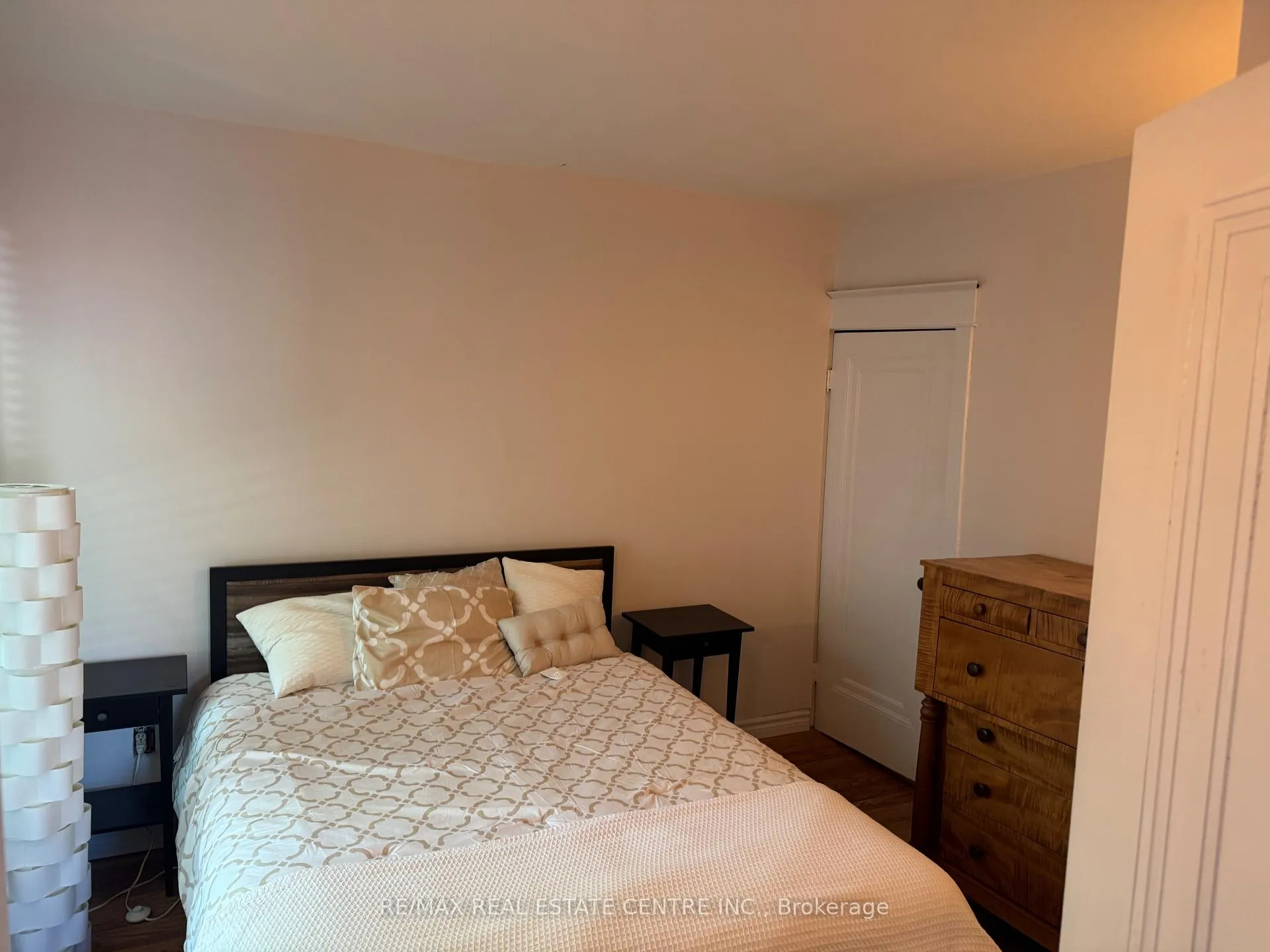 Photo 16 of 120 Herkimer Street, Hamilton, Durand — HOMEH