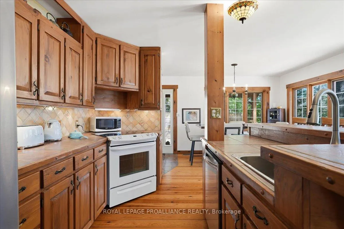 Photo 7 of 1421 Turtle Lake Lane, Frontenac, Frontenac North — HOMEH