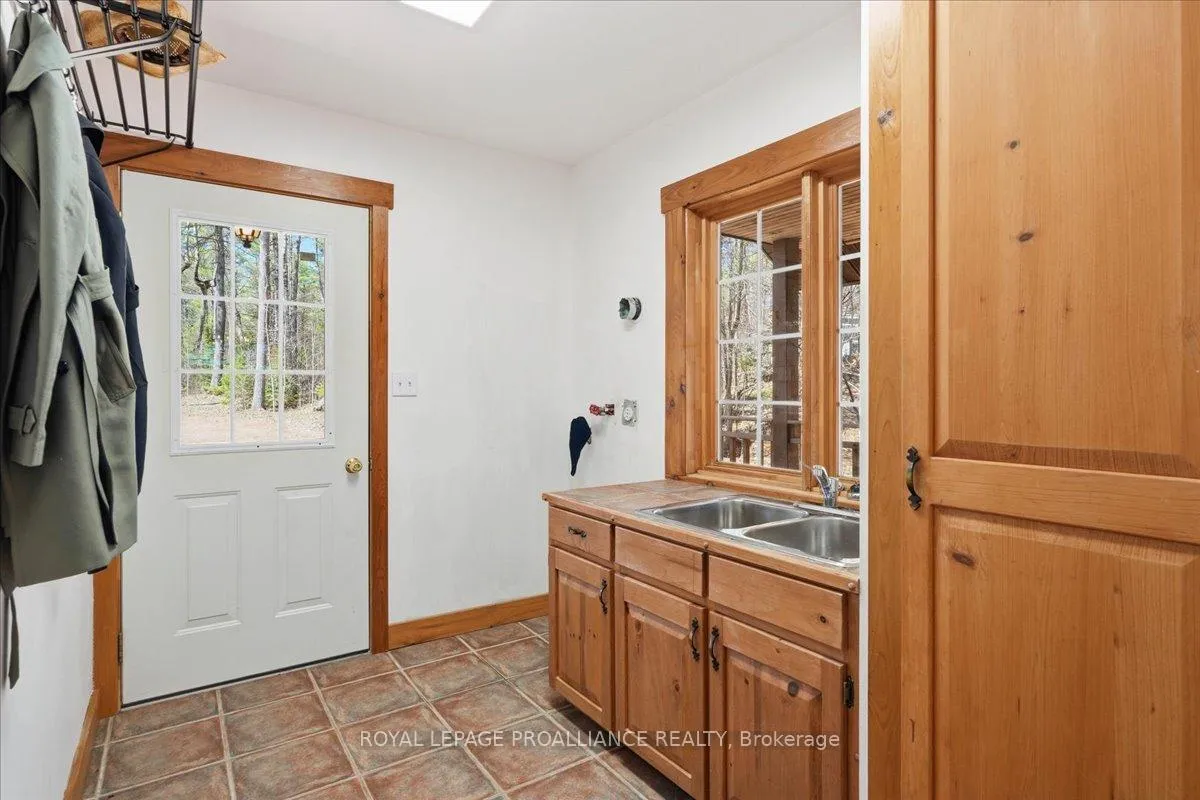 Photo 16 of 1421 Turtle Lake Lane, Frontenac, Frontenac North — HOMEH