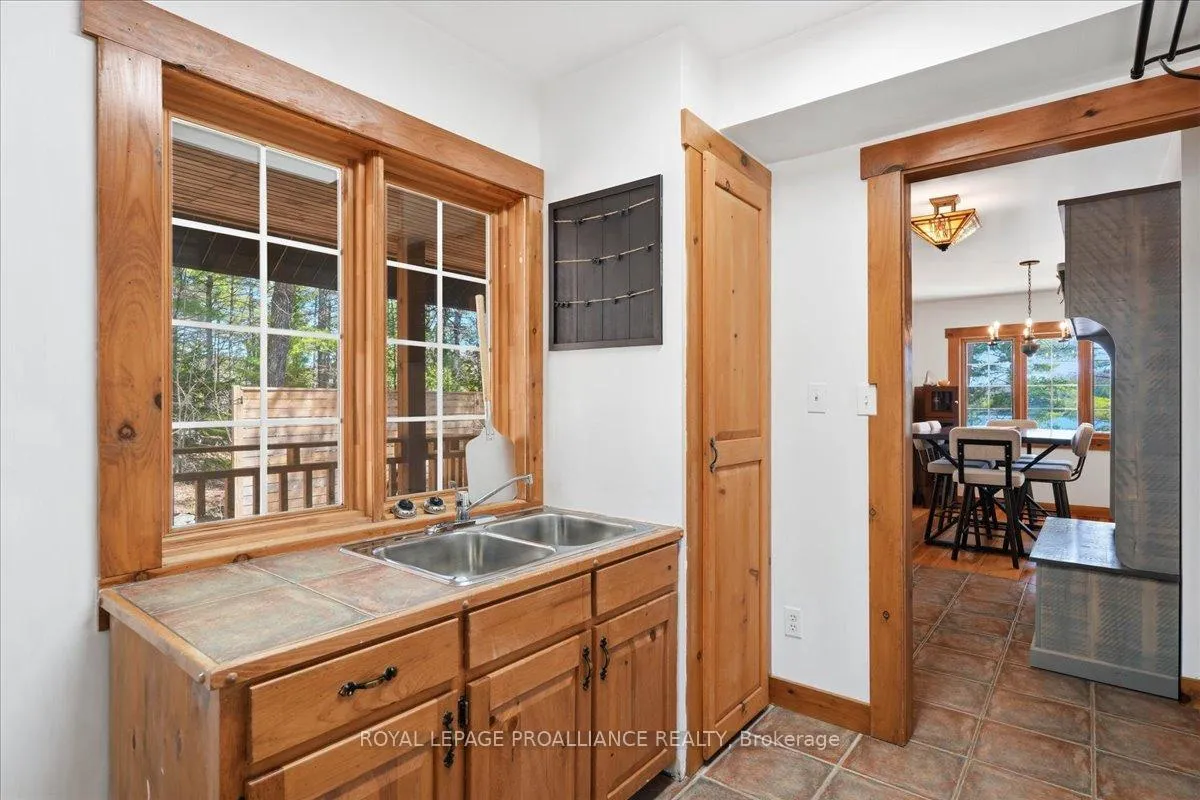 Photo 17 of 1421 Turtle Lake Lane, Frontenac, Frontenac North — HOMEH