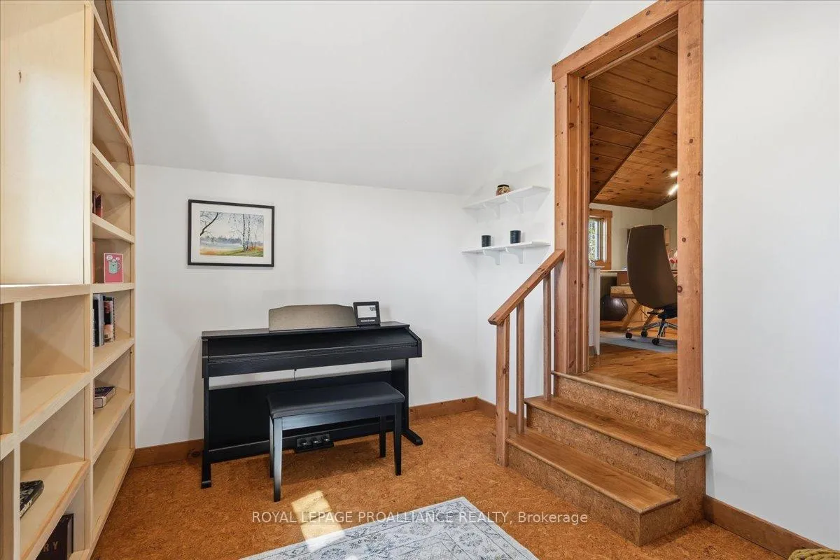 Photo 28 of 1421 Turtle Lake Lane, Frontenac, Frontenac North — HOMEH
