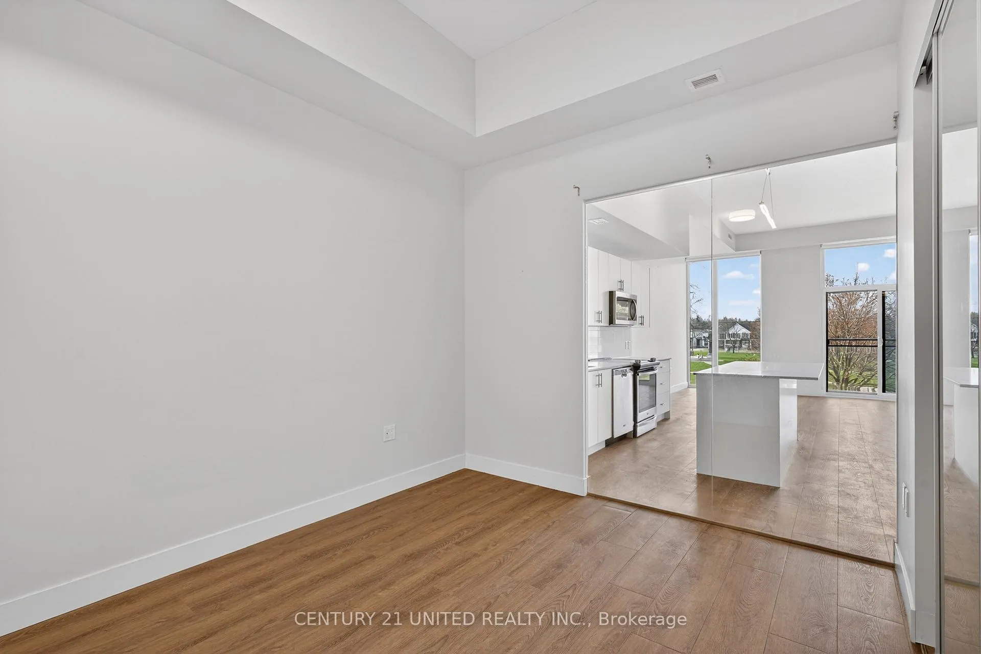 Photo 31 of Unit 329, 475 George Street N, Peterborough, Town Ward 3 — HOMEH