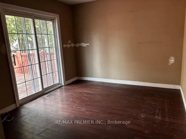 Photo 5 of 40 Aurora Heights Drive, Aurora, Aurora Heights — HOMEH