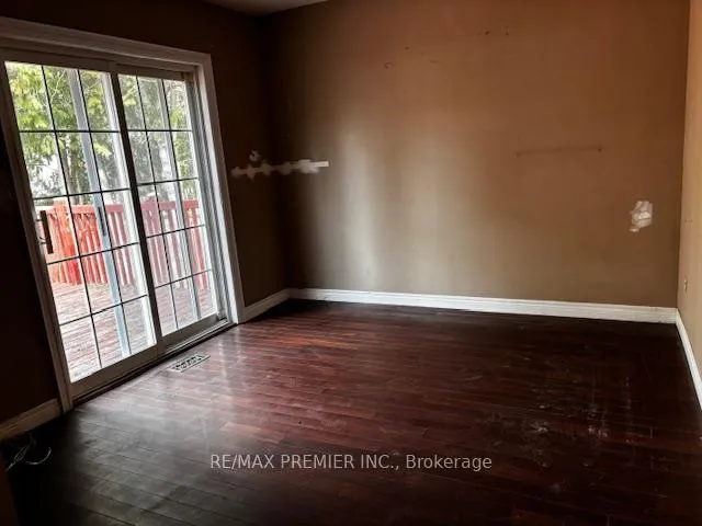 Photo 6 of 40 Aurora Heights Drive, Aurora, Aurora Heights — HOMEH