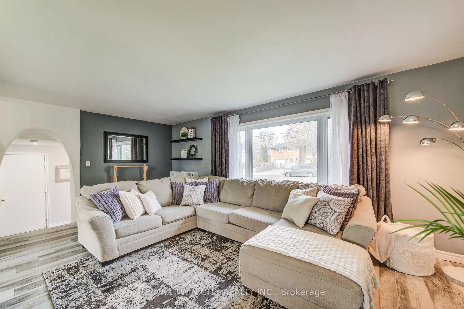 Photo 13 of 265 Thaler Avenue, Kitchener — HOMEH