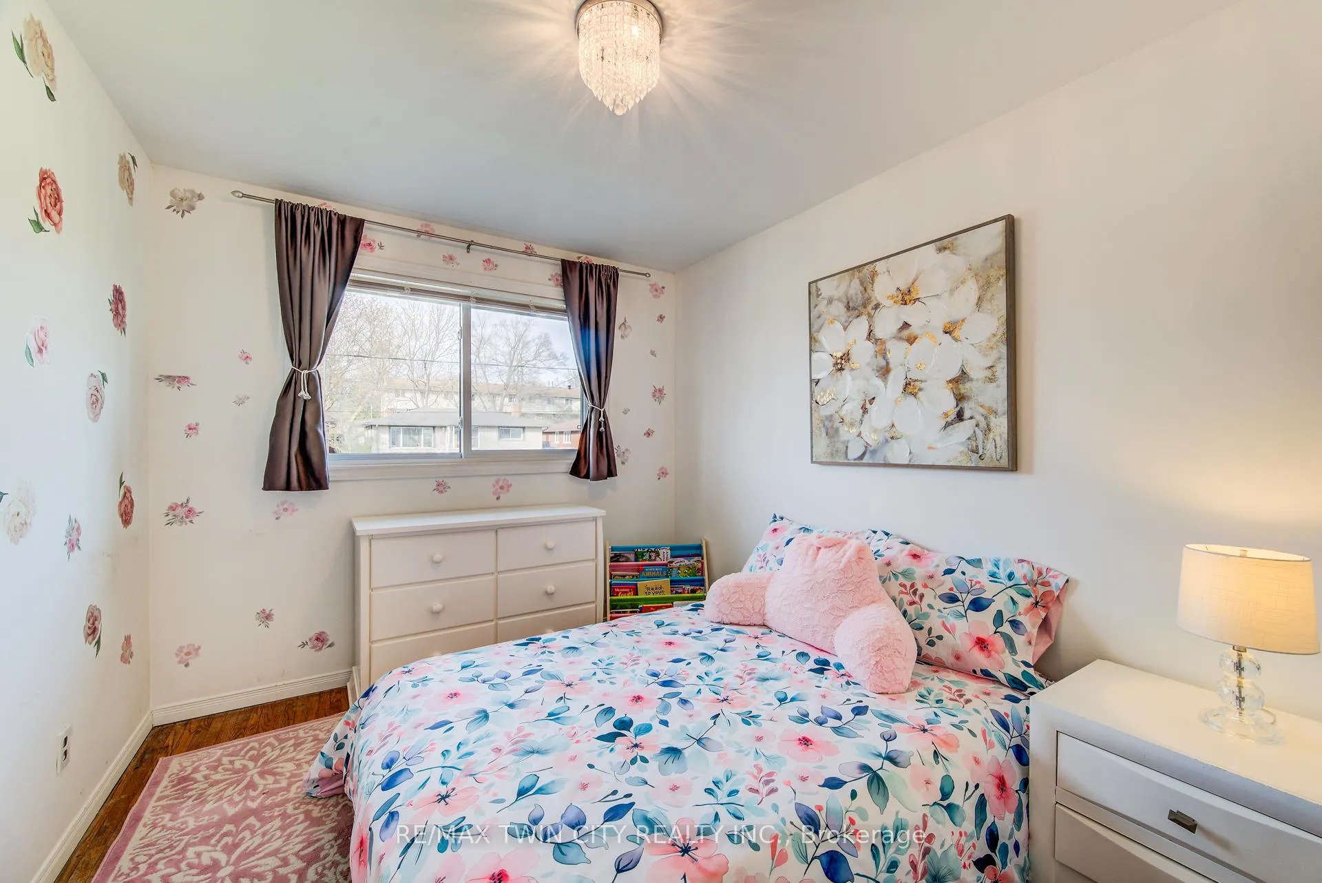 Photo 23 of 265 Thaler Avenue, Kitchener — HOMEH