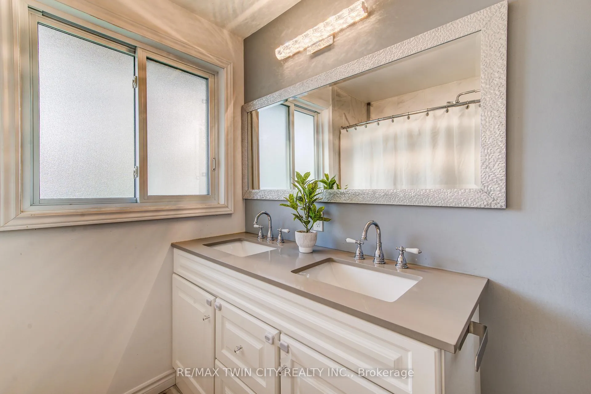 Photo 29 of 265 Thaler Avenue, Kitchener — HOMEH