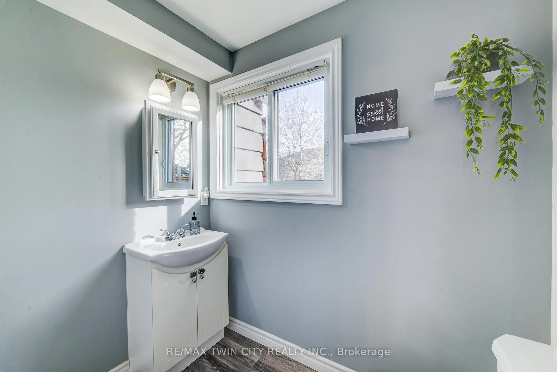 Photo 30 of 265 Thaler Avenue, Kitchener — HOMEH
