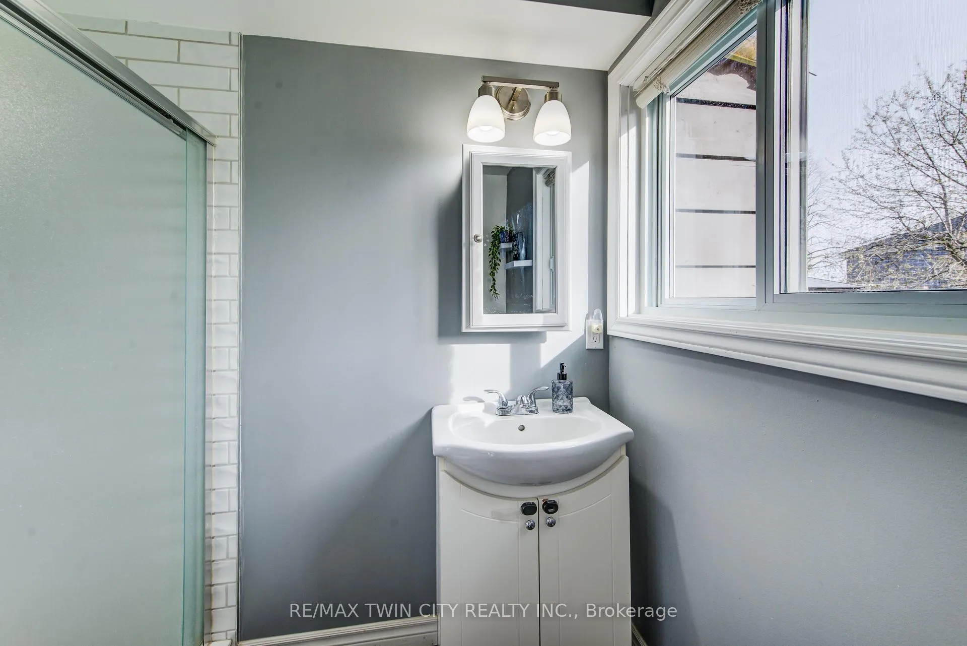 Photo 31 of 265 Thaler Avenue, Kitchener — HOMEH