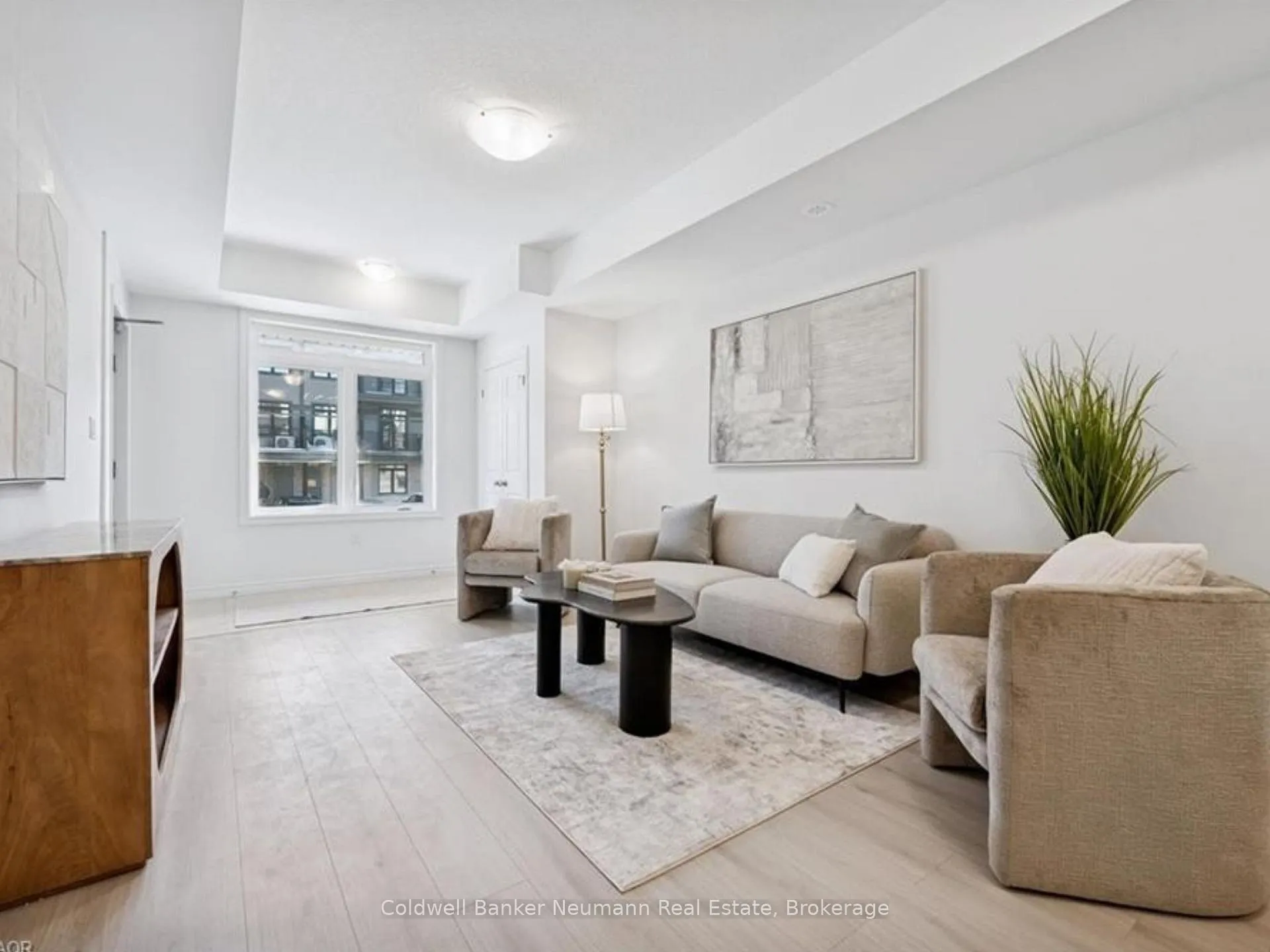 Photo 2 of 6-53 Allegro Common, Cambridge, Hespeler Village — HOMEH