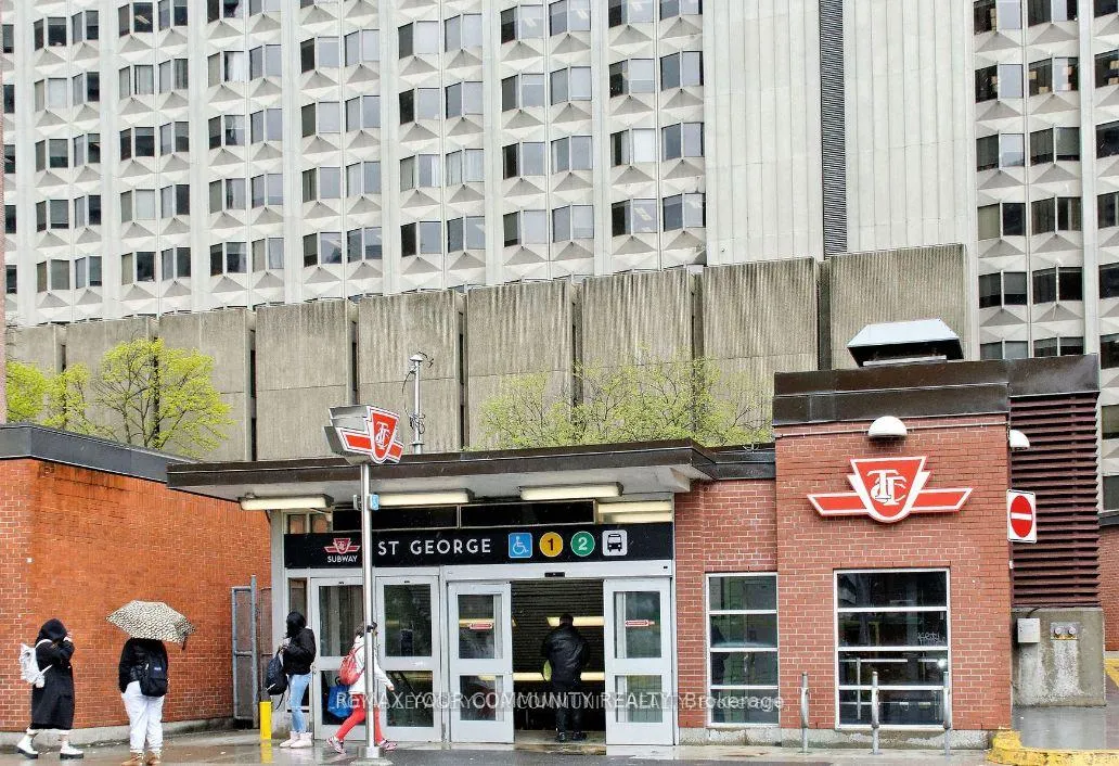 Photo 16 of Unit 2008, 200 Bloor Street W, Toronto, The Annex — HOMEH